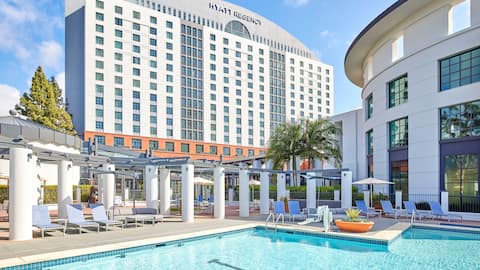 Wedding Venues and Packages in La Jolla | Hyatt Regency La Jolla