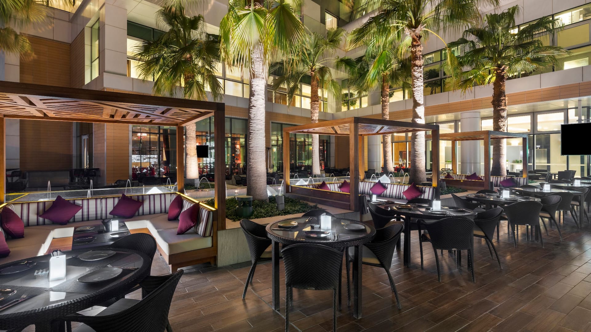 Hyatt Regency Oryx Doha Al Nfourah Garden Seating
