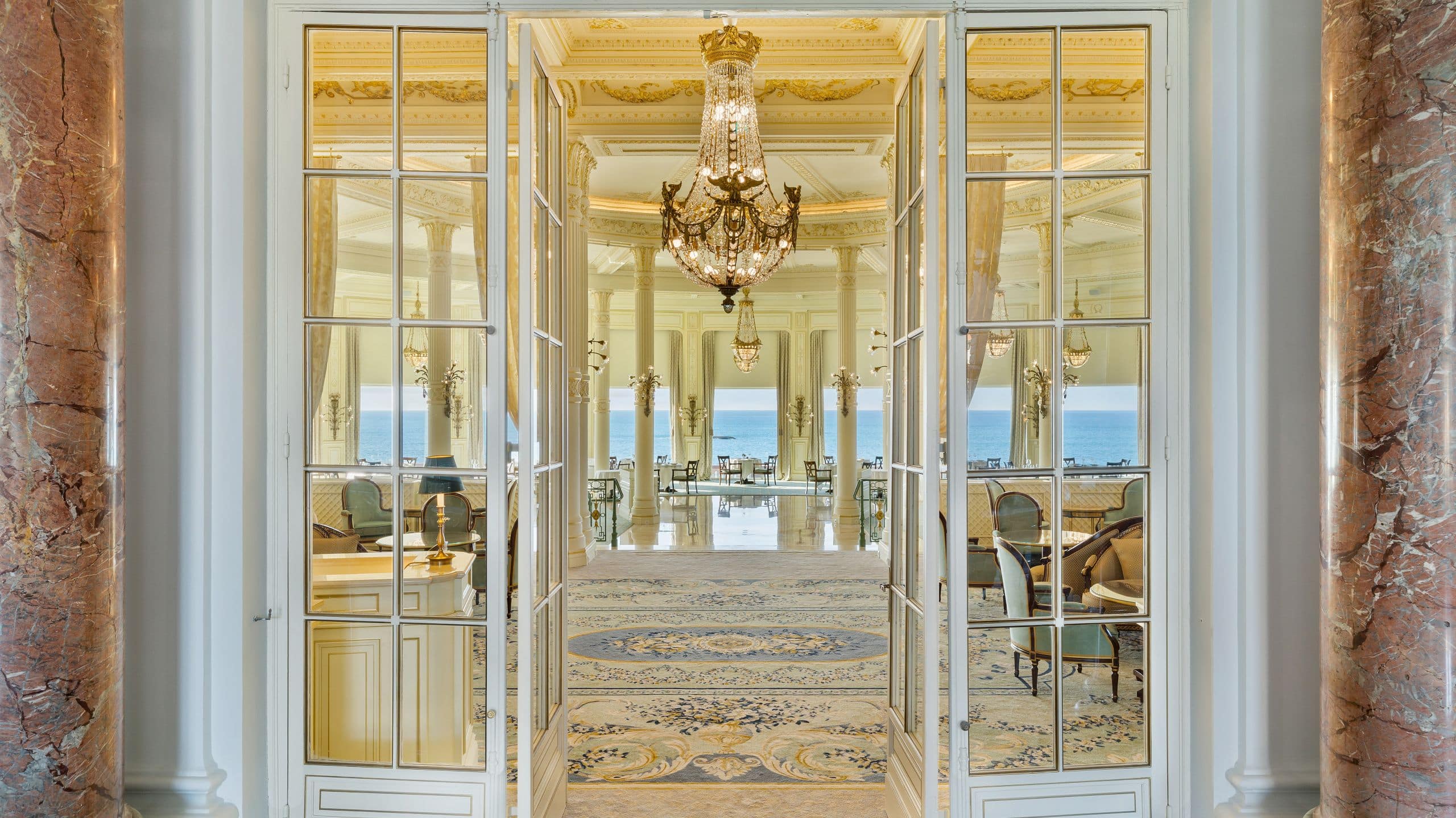 Hôtel du Palais Biarritz La Rotonde Entrance