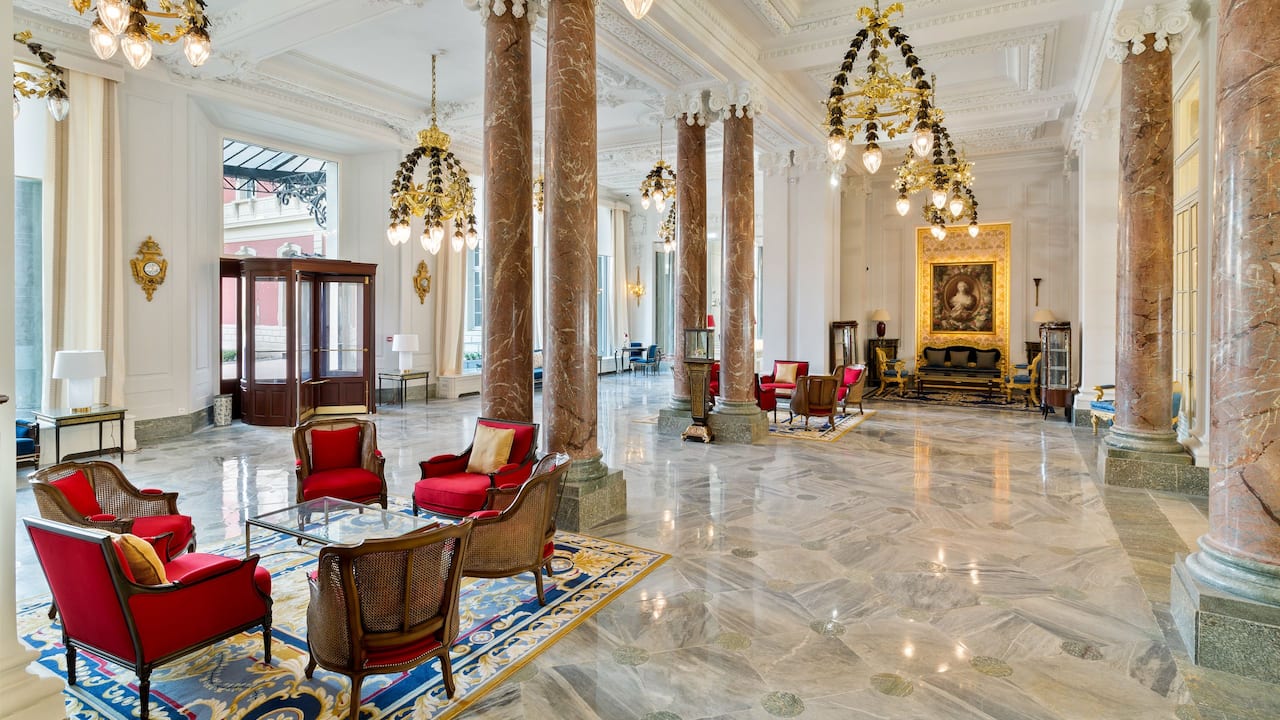 Lobby View Hotel du Palais Biarritz
