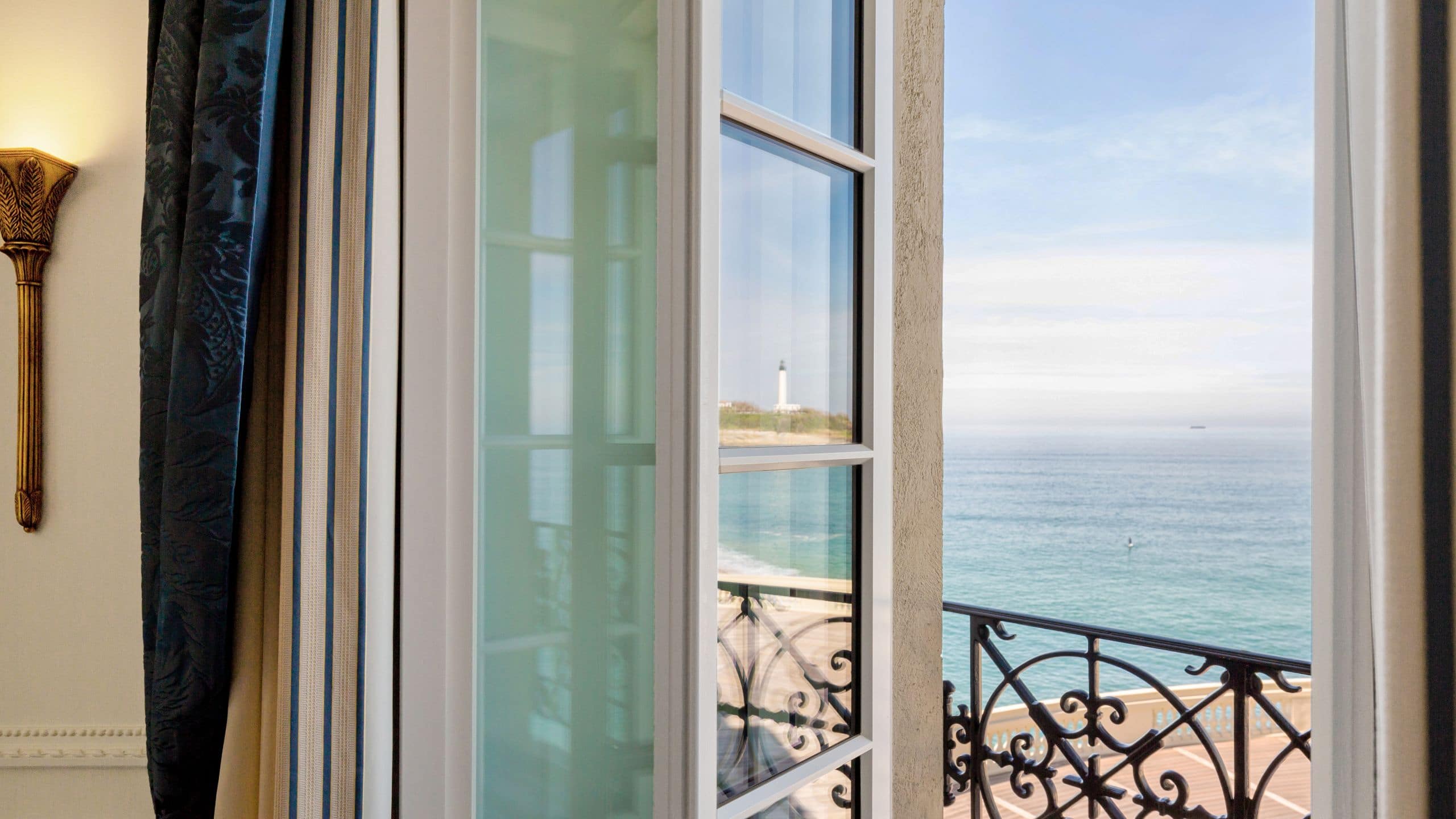 Hôtel du Palais Biarritz Suite Living Room Window