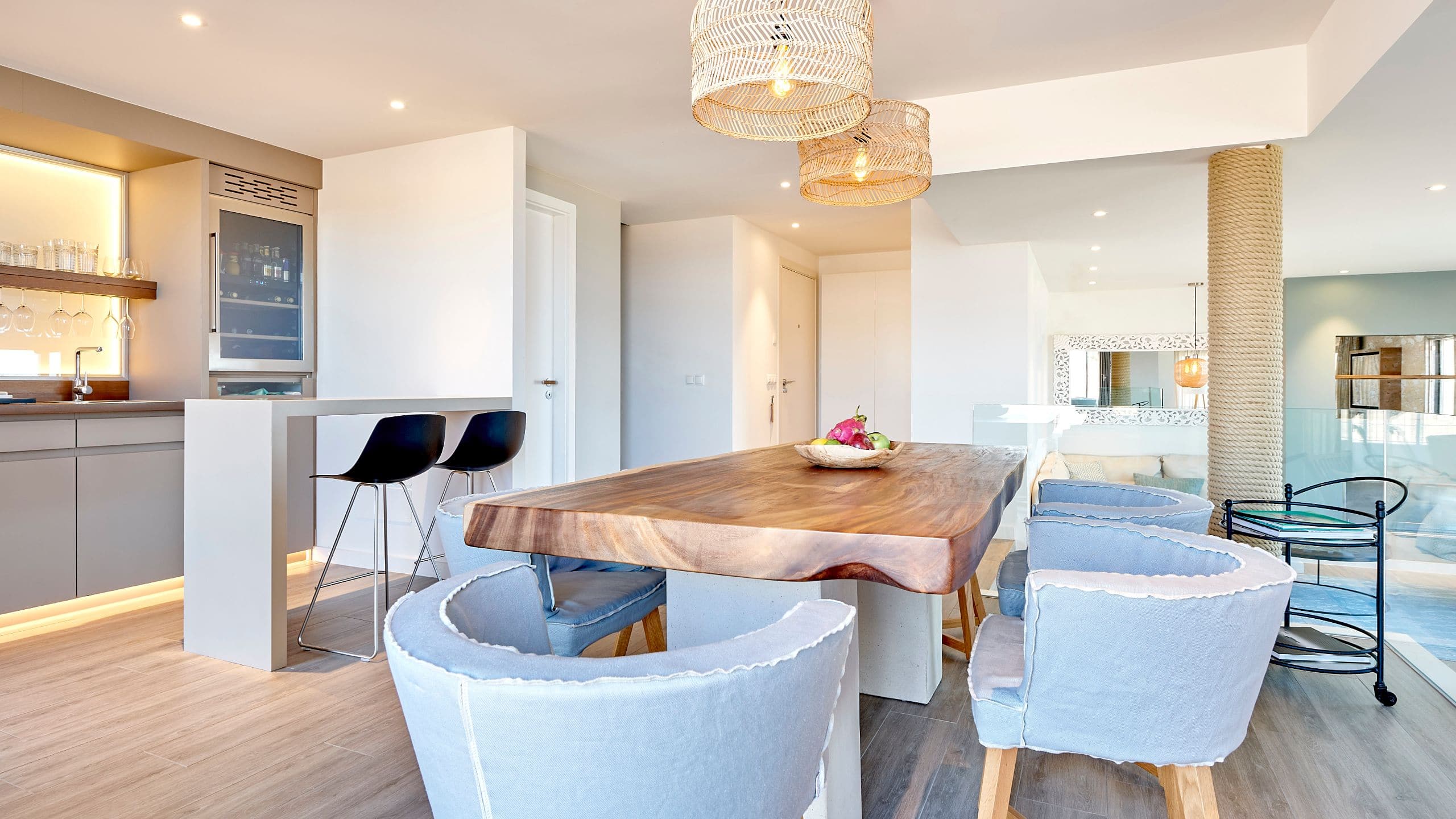 5 von 8 7Pines Resort Ibiza Cliff Pool Suite Duplex Deluxe Dining