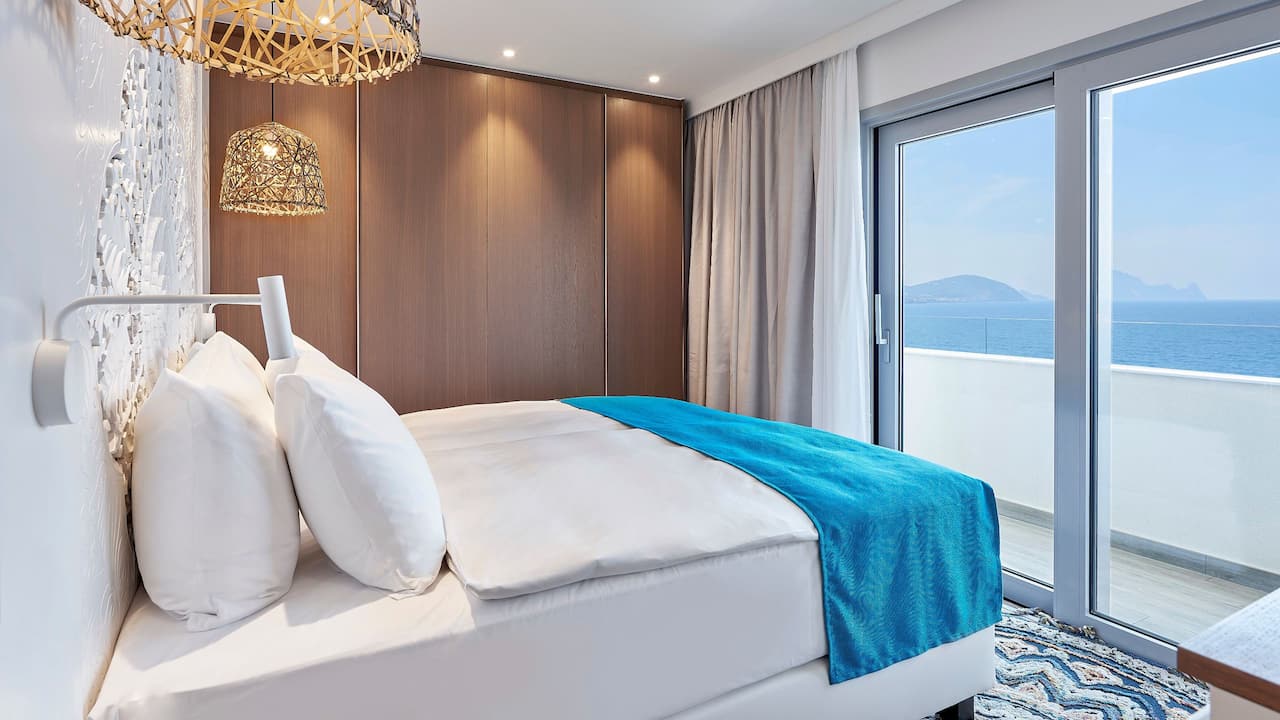 7Pines Ibiza