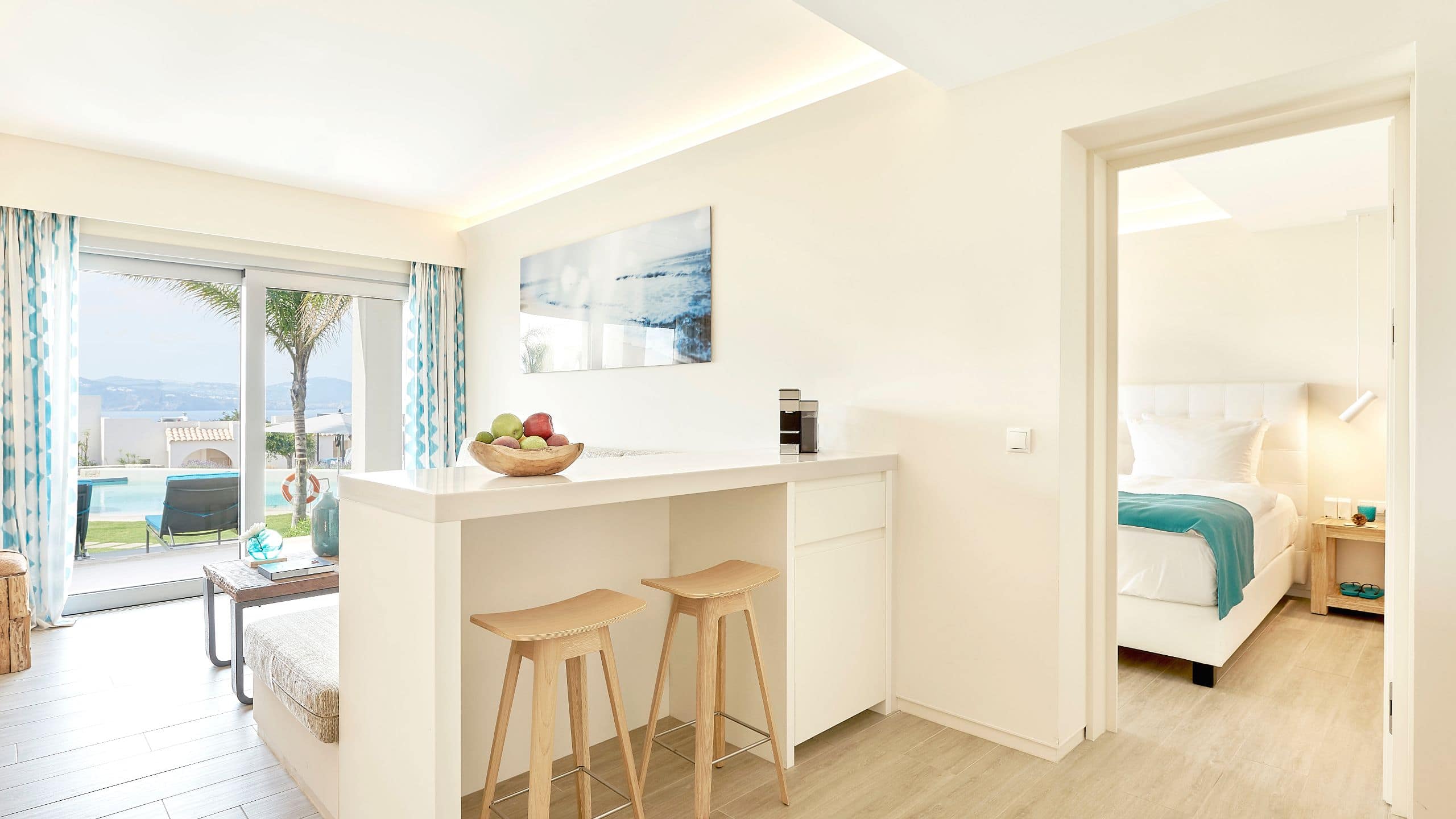 5 von 8 7Pines Resort Ibiza Family Suite Two Bedroom House Bar