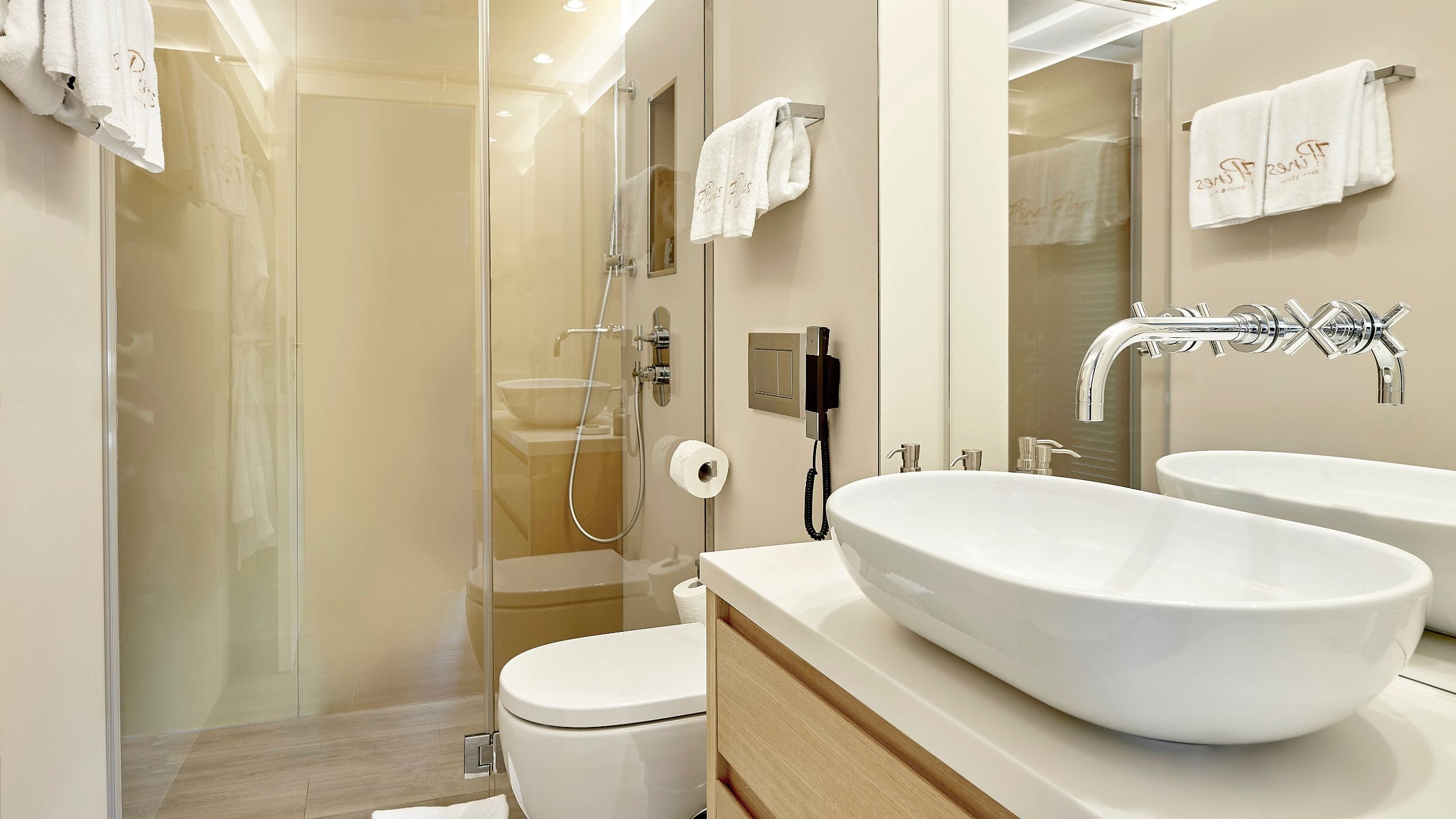 6 von 7 7Pines Resort Ibiza Garden Pool Suite Deluxe Bathroom