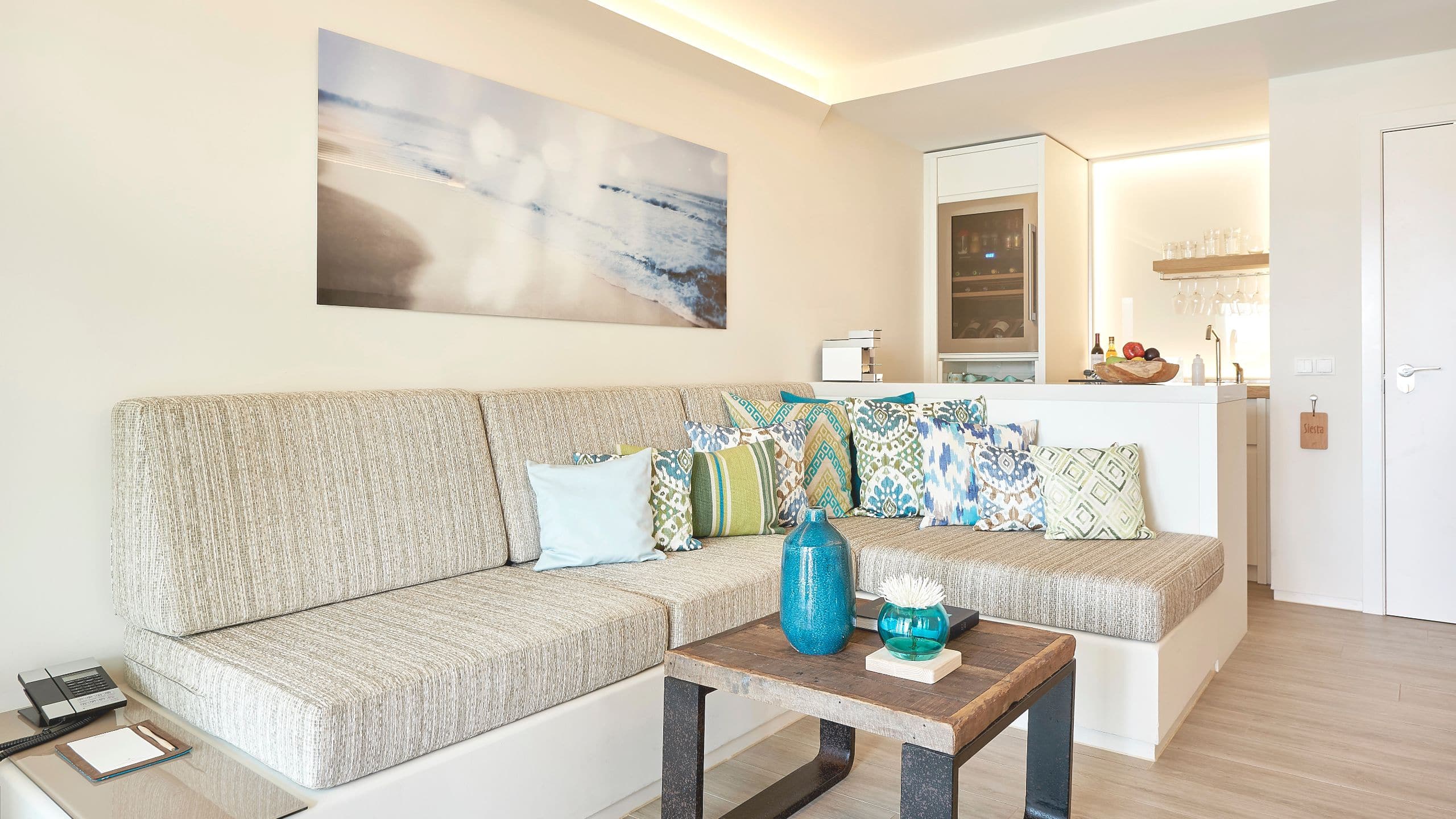 5 von 5 7Pines Resort Ibiza Laguna Suite House Bar