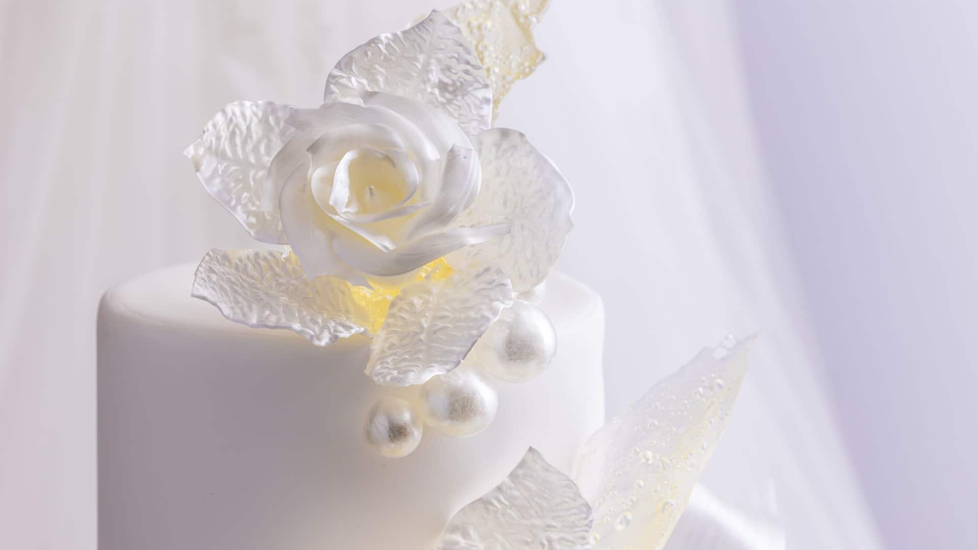 Hyatt Regency Kyoto White Wedding Cake