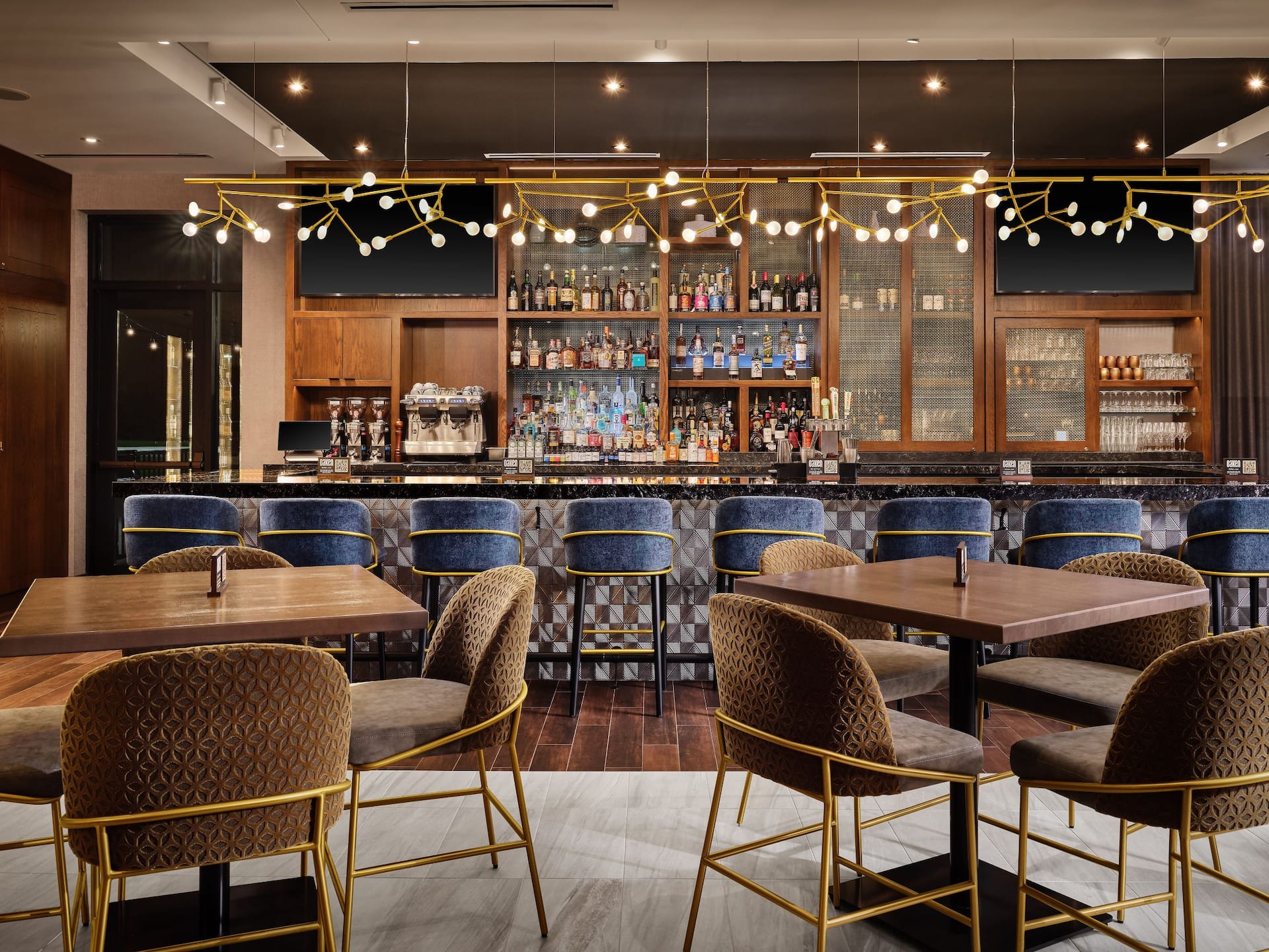 The Forester a Hyatt Place Hotel Oaken Lounge