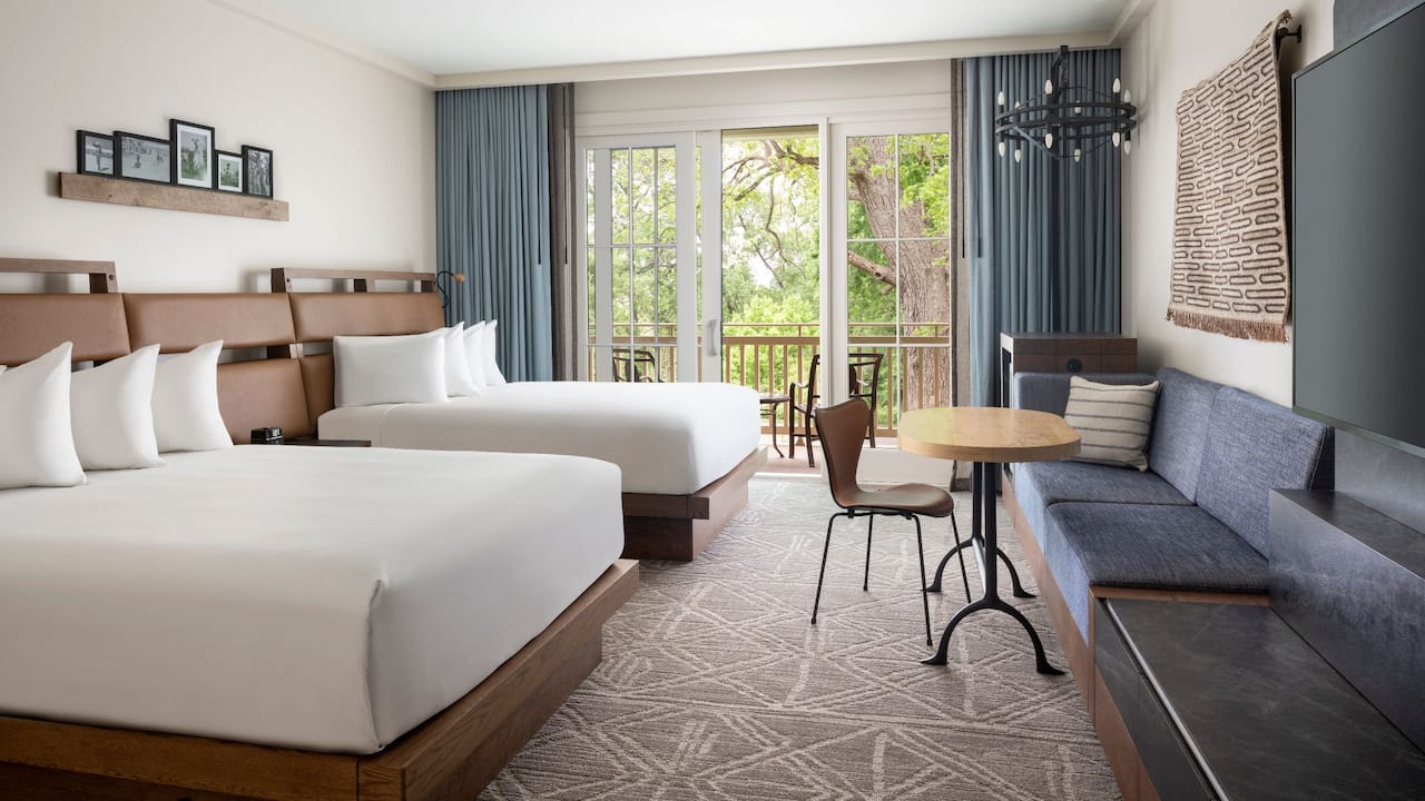 2 Queens Room ADA Tub Hyatt Regency Lost Pines Resort & Spa