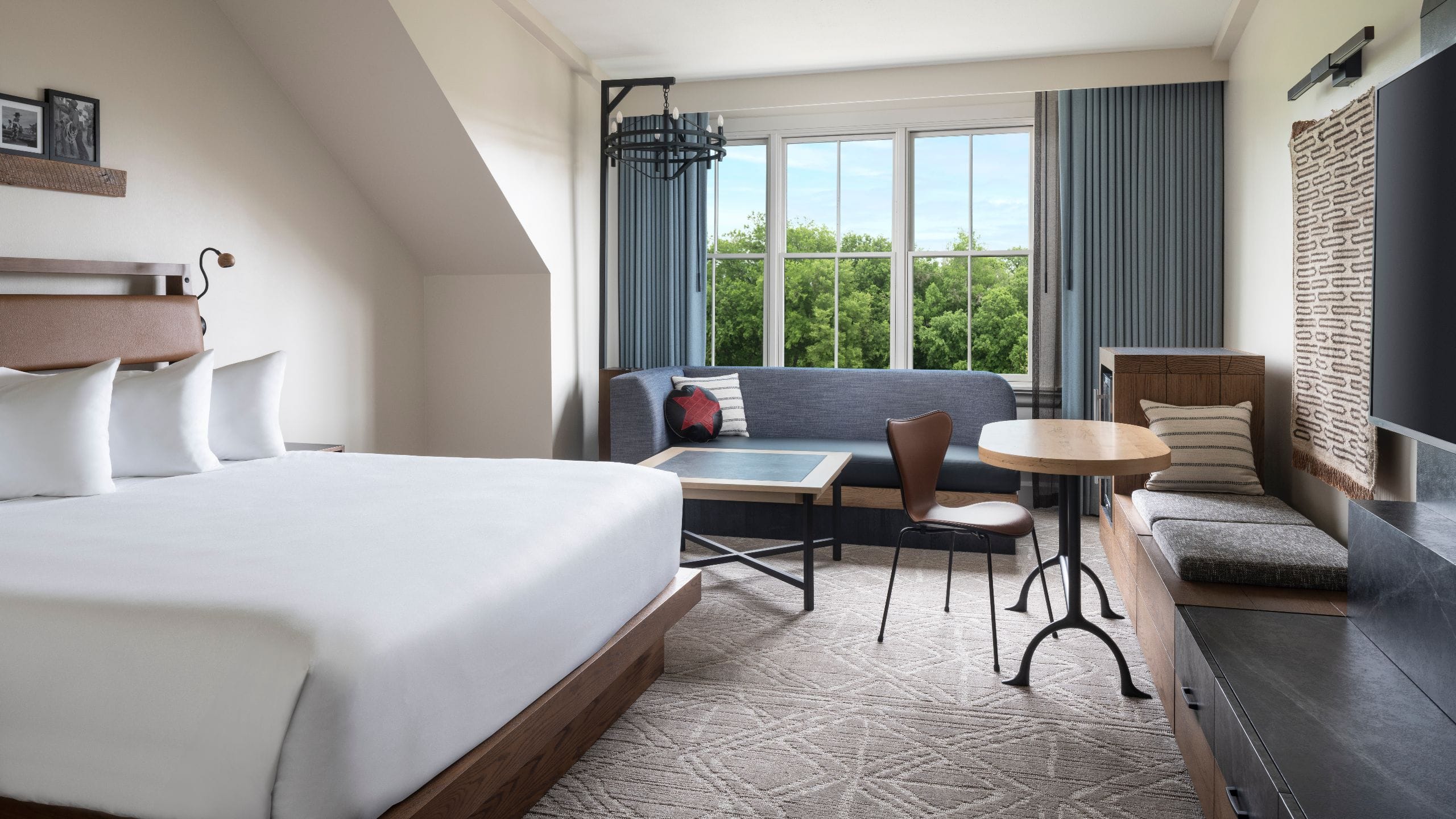 Hyatt Regency Lost Pines Resort and Spa King Standard Room