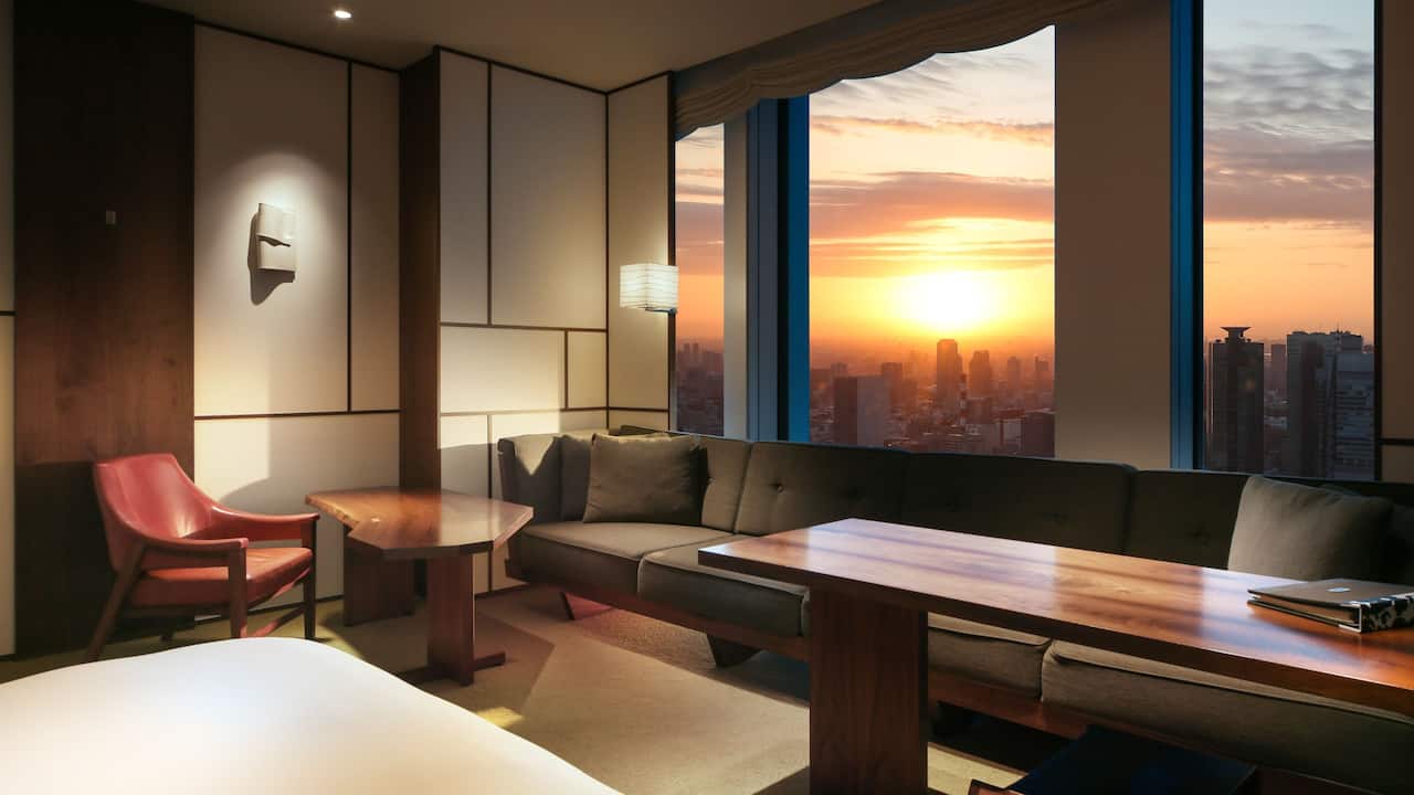 Andaz Tokyo City View King Sunset