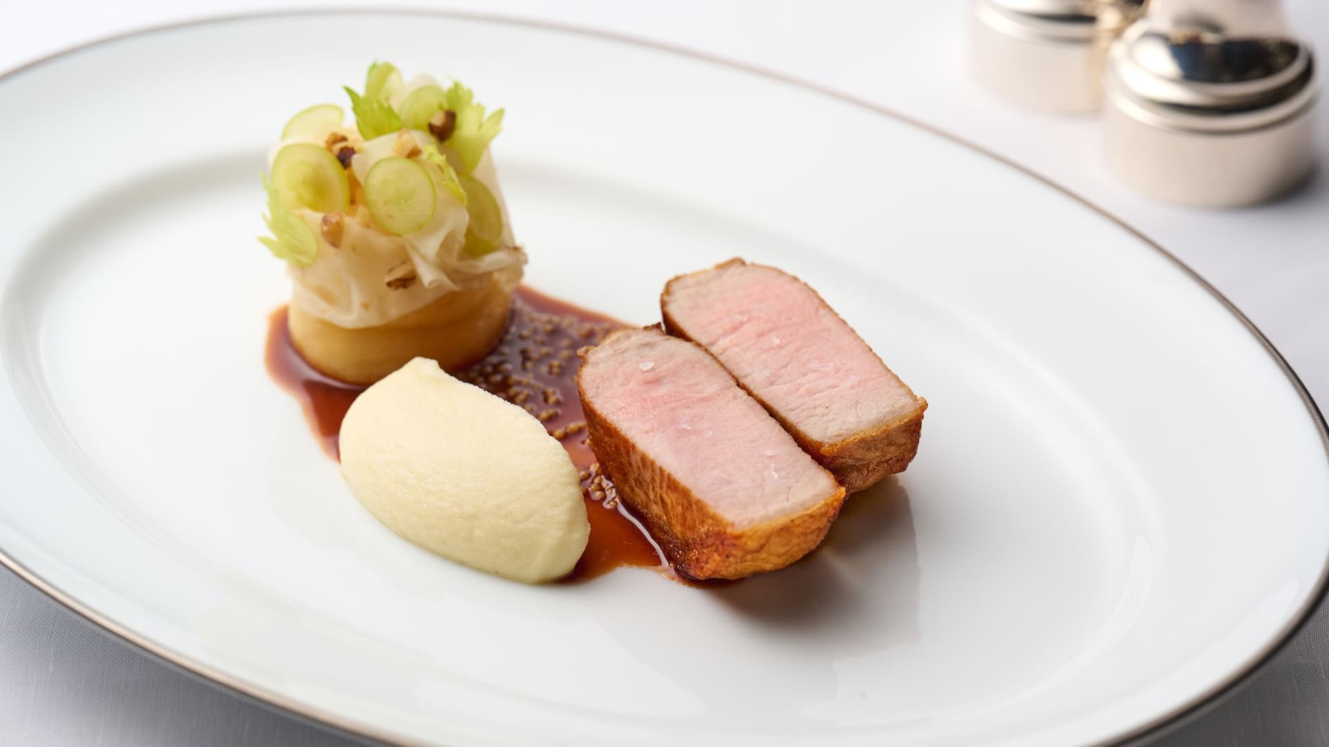 Hugo’s Hyatt Regency Hong Kong, Tsim Sha Tsui