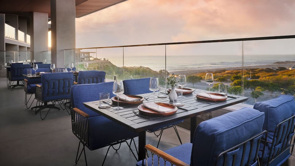 Vaga Outdoor Patio 