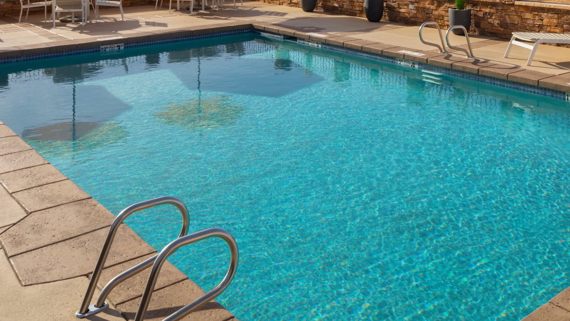 Hyatt Place Page / Lake Powell Pool