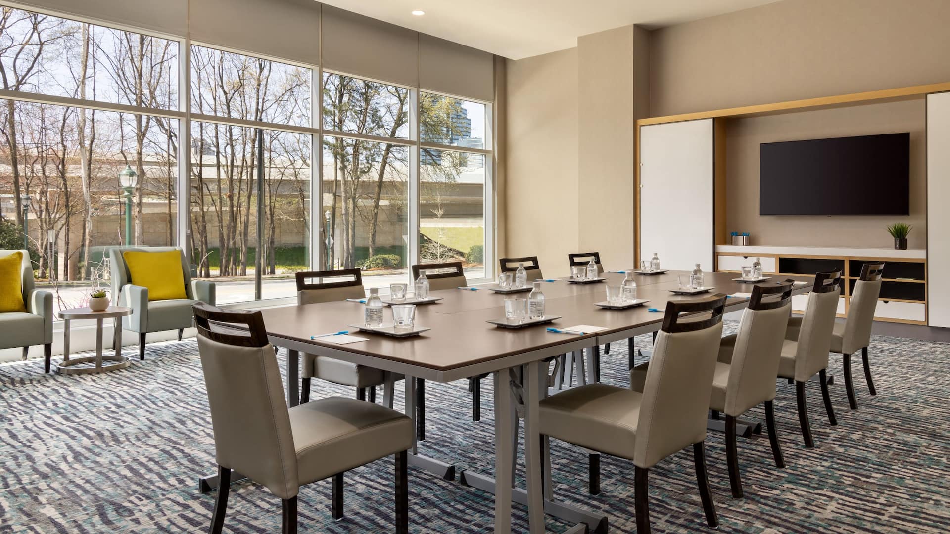 Hyatt House Atlanta / Perimeter Center Meeting Room Boardroom Setup