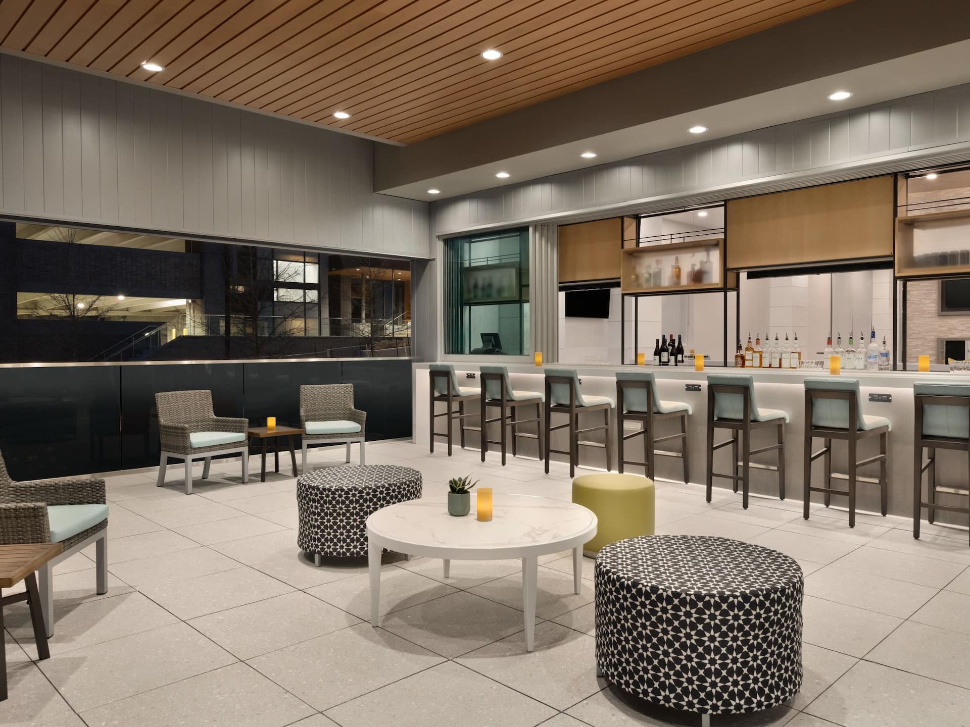 Hyatt House Atlanta / Perimeter Center H Bar