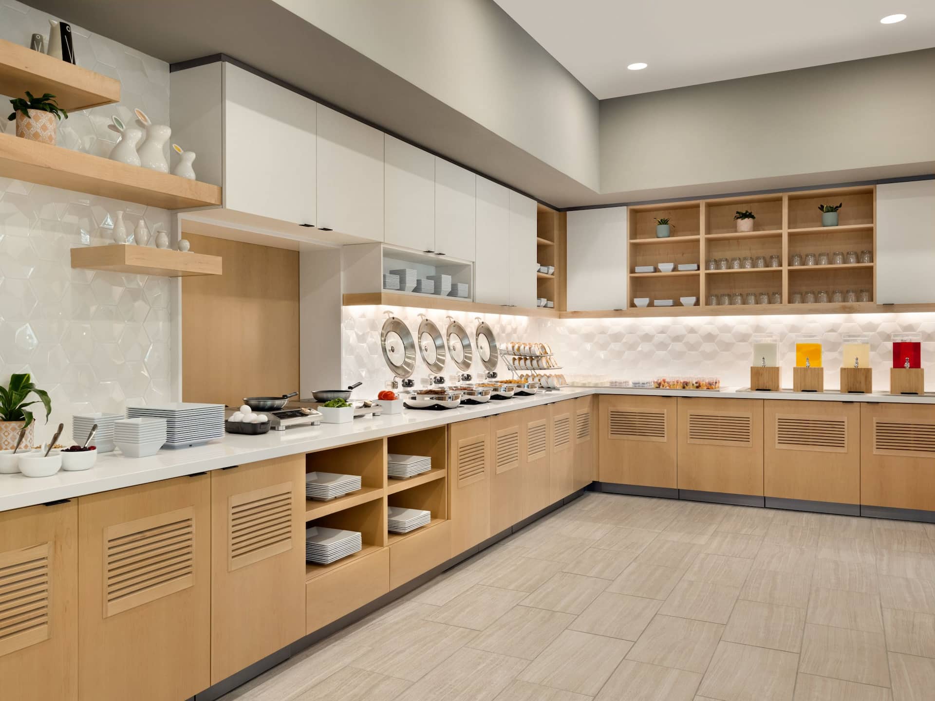Hyatt House Atlanta / Perimeter Center Breakfast Buffet