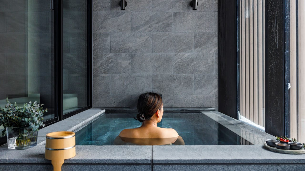 Park Hyatt Niseko Hanazono Onsen Hot Spring
