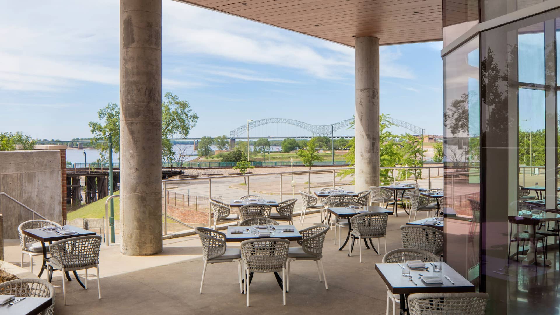 Patio dining area at a Downtown Memphis hotel