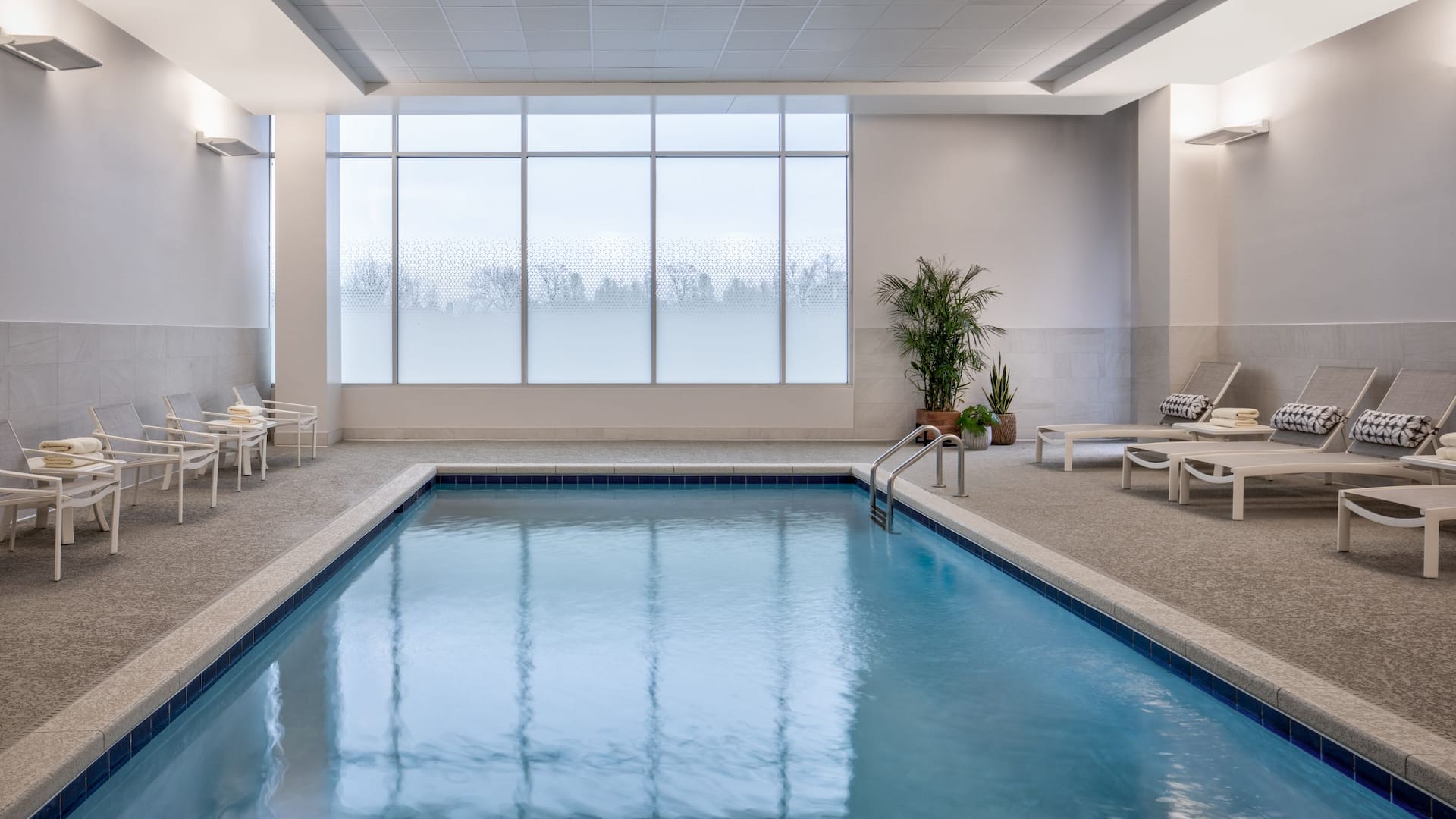 Hyatt House Denver / Aurora Pool