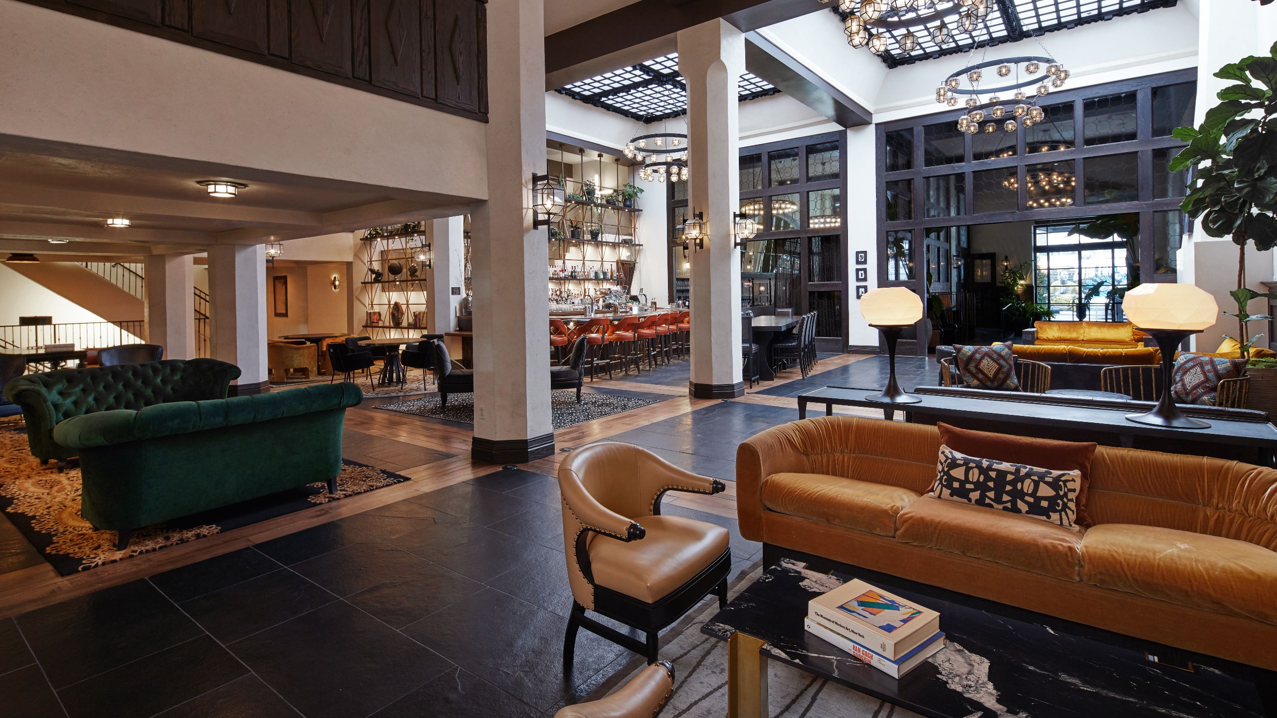 Hotel Figueroa Lobby