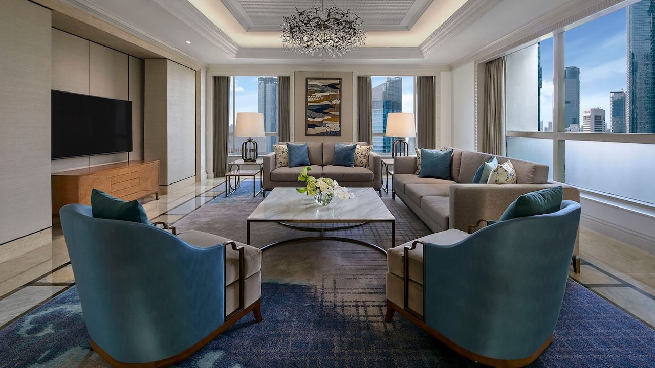 Plaza Suite Living Room