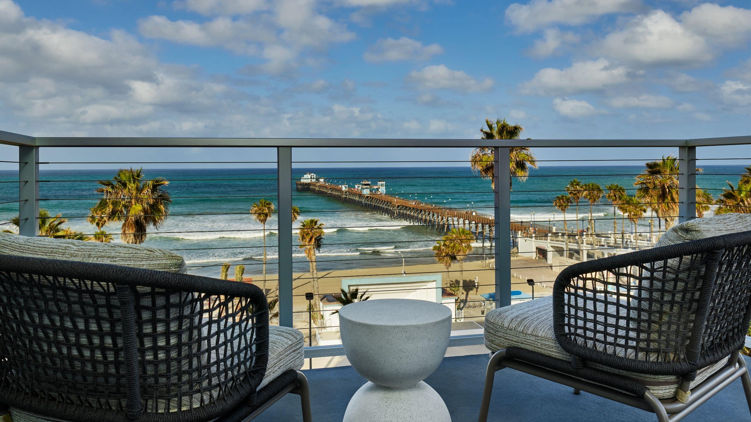 5 de 8 Mission Pacific Hotel Pier View