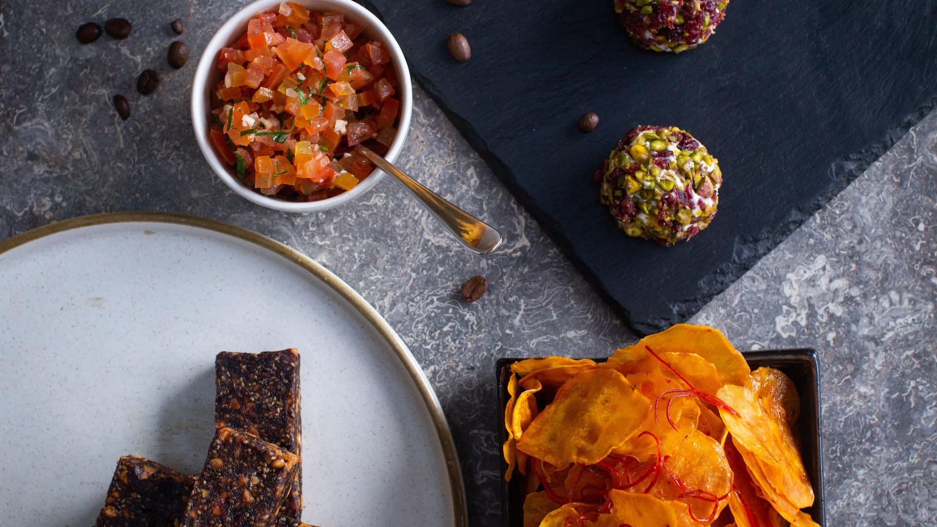 1 of 1 Global GLOBAL_P0341 Homemade Set Bar Spread