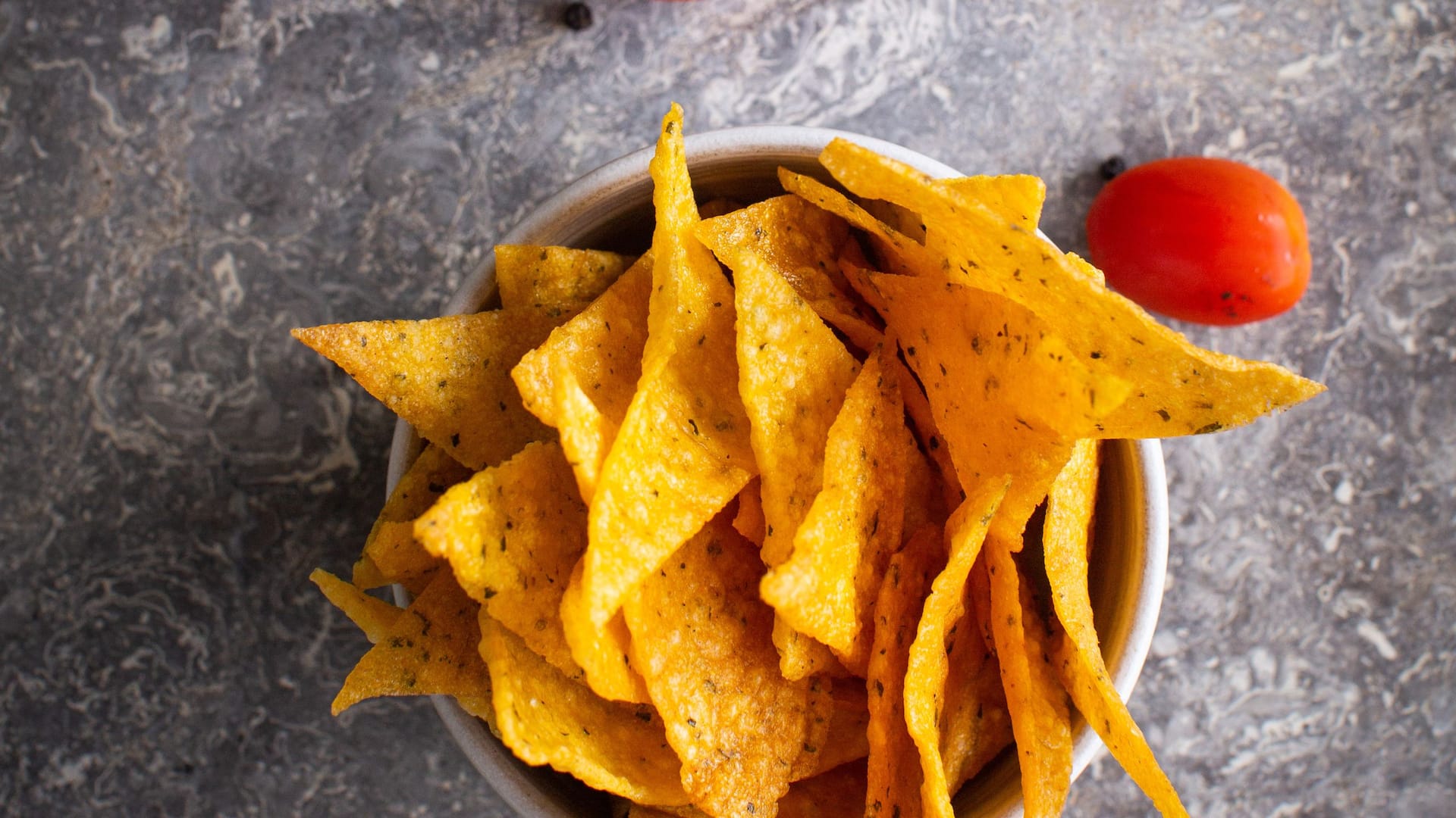 Global GLOBAL_P0377 Taco Chips With Salsa Top View