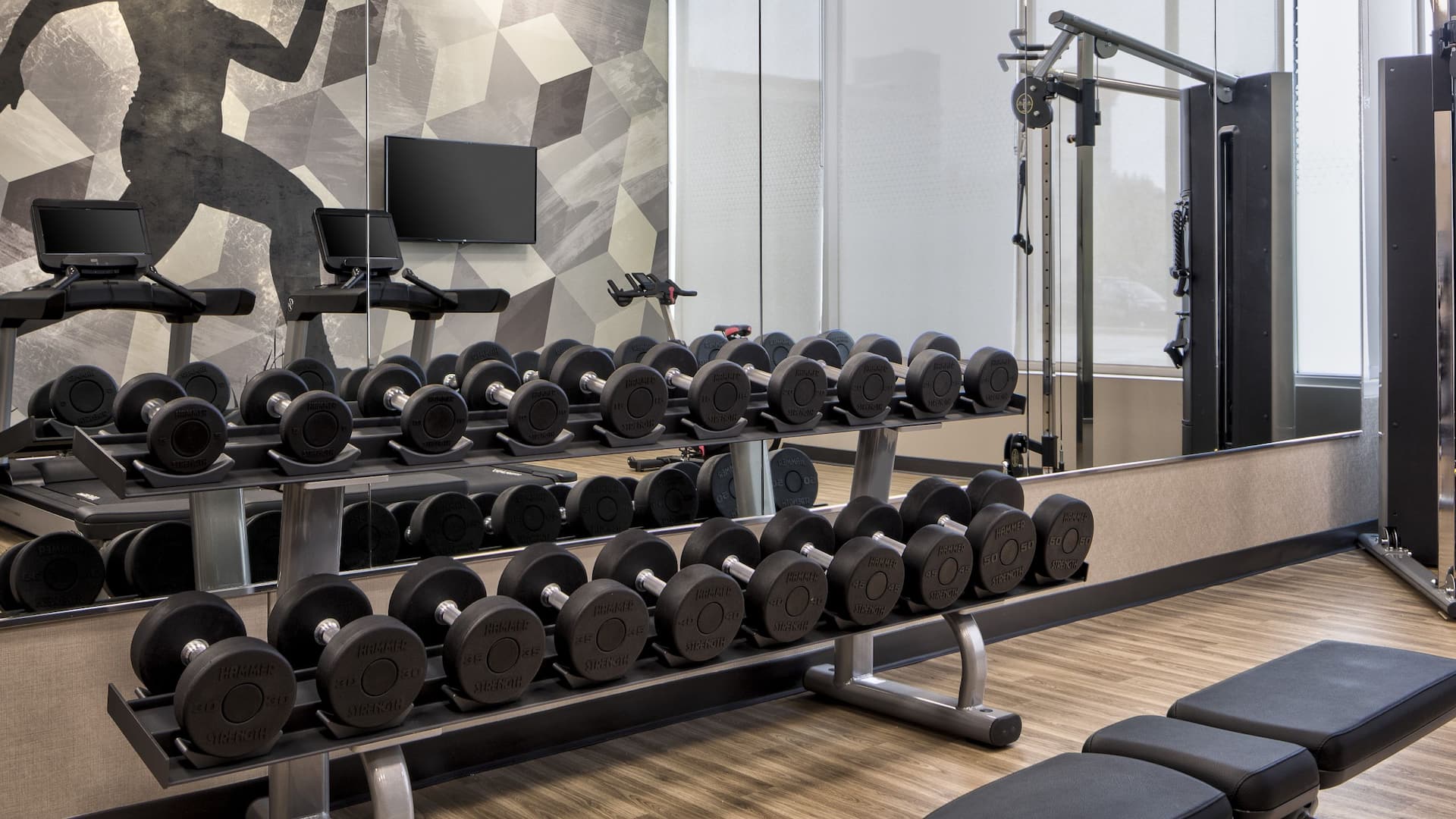 Hyatt House Denver / Aurora Fitness Center Free Weights