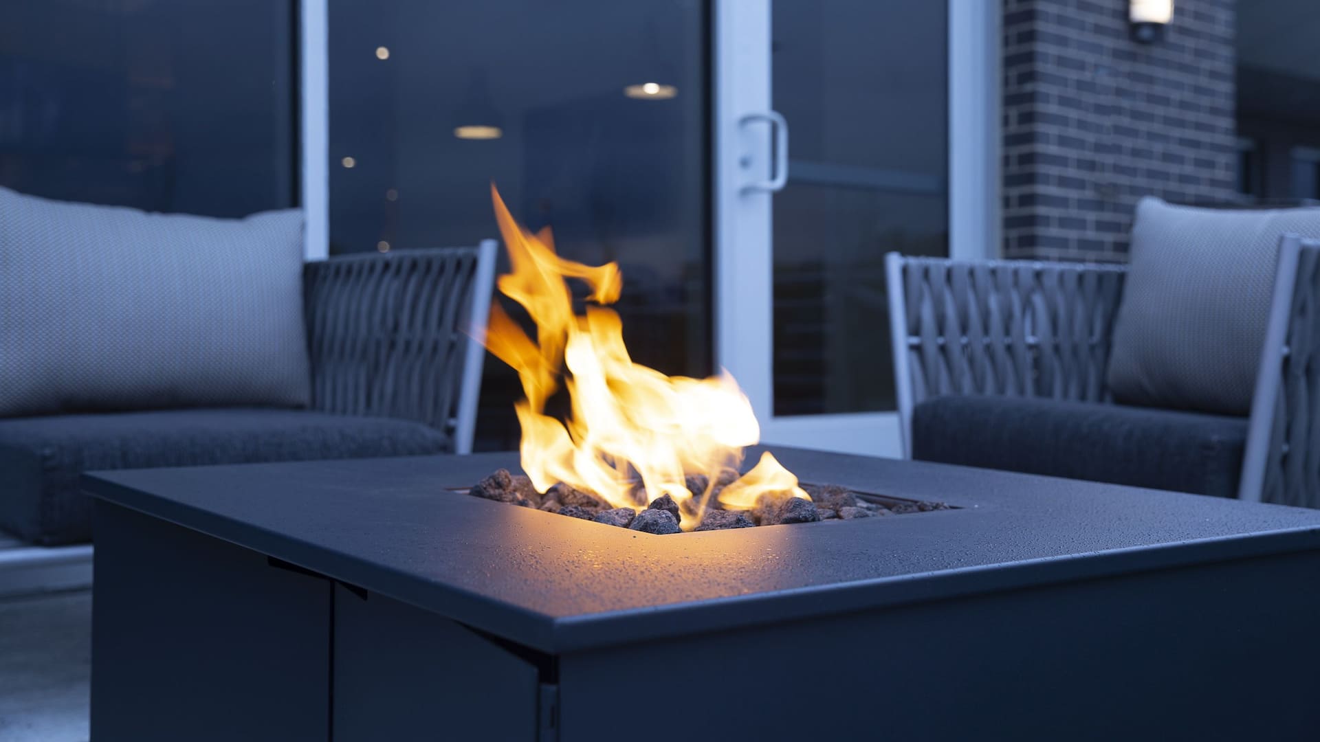 Hyatt House Denver / Aurora Firepit