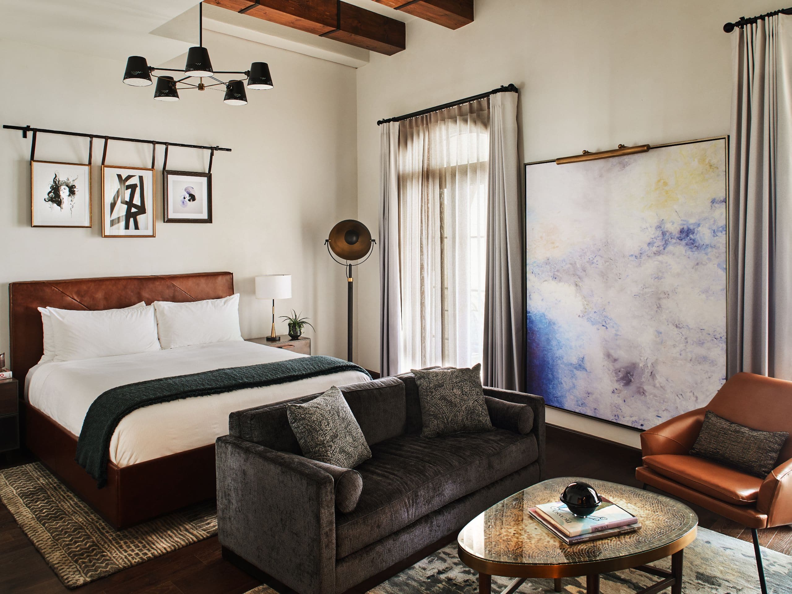 Hotels Near Crypto.com Arena | Hotel Figueroa