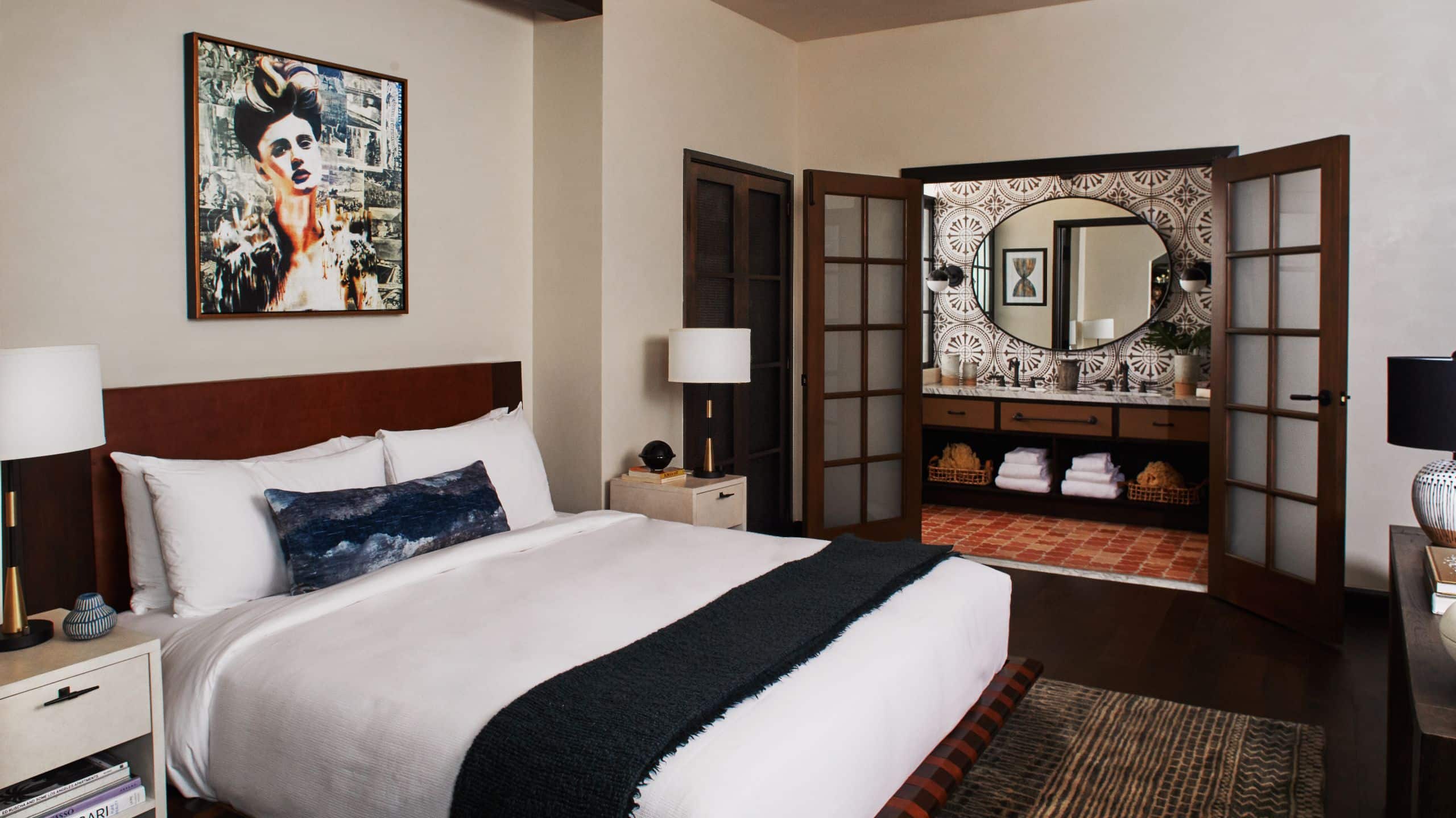 Hotel Figueroa Casablanca Suite