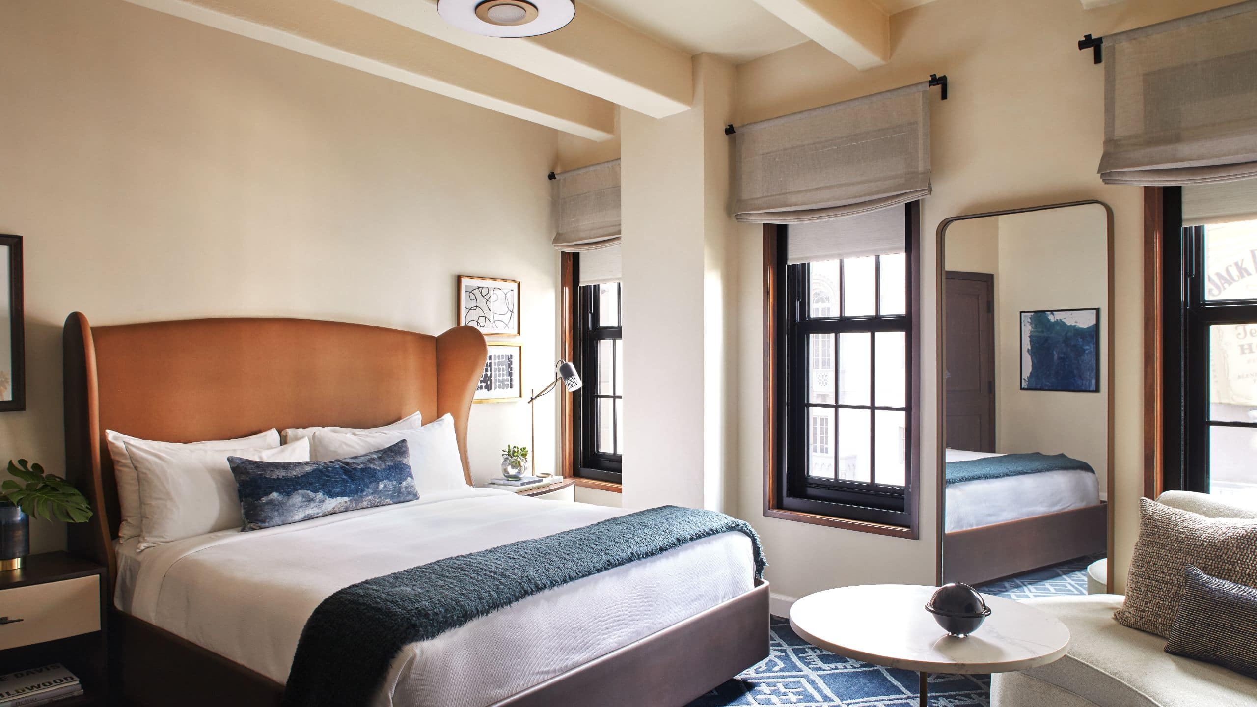 Hotel Figueroa Deluxe King