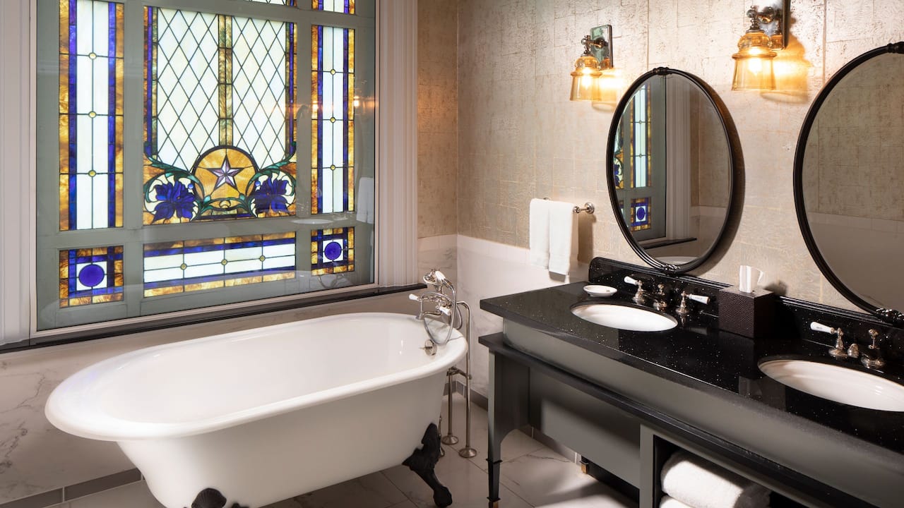 Lbj Suite Bathroom