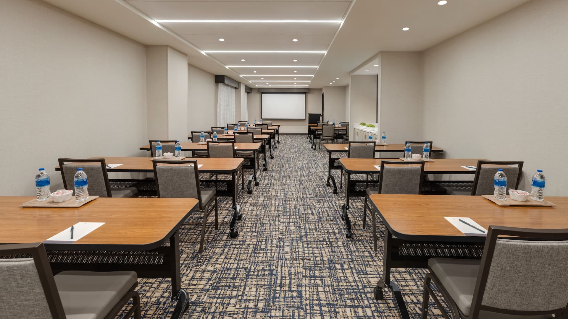 Hyatt Place Houston / Downtown Meeting Room Classroom