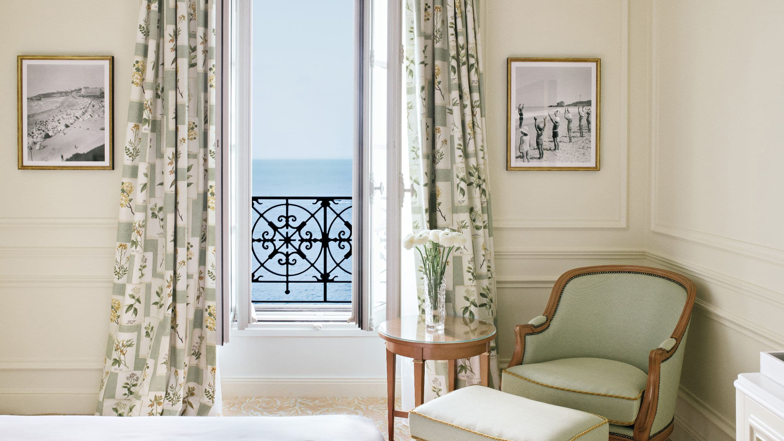 第 1，共 7 Hôtel du Palais Biarritz Twin Ocean View Window