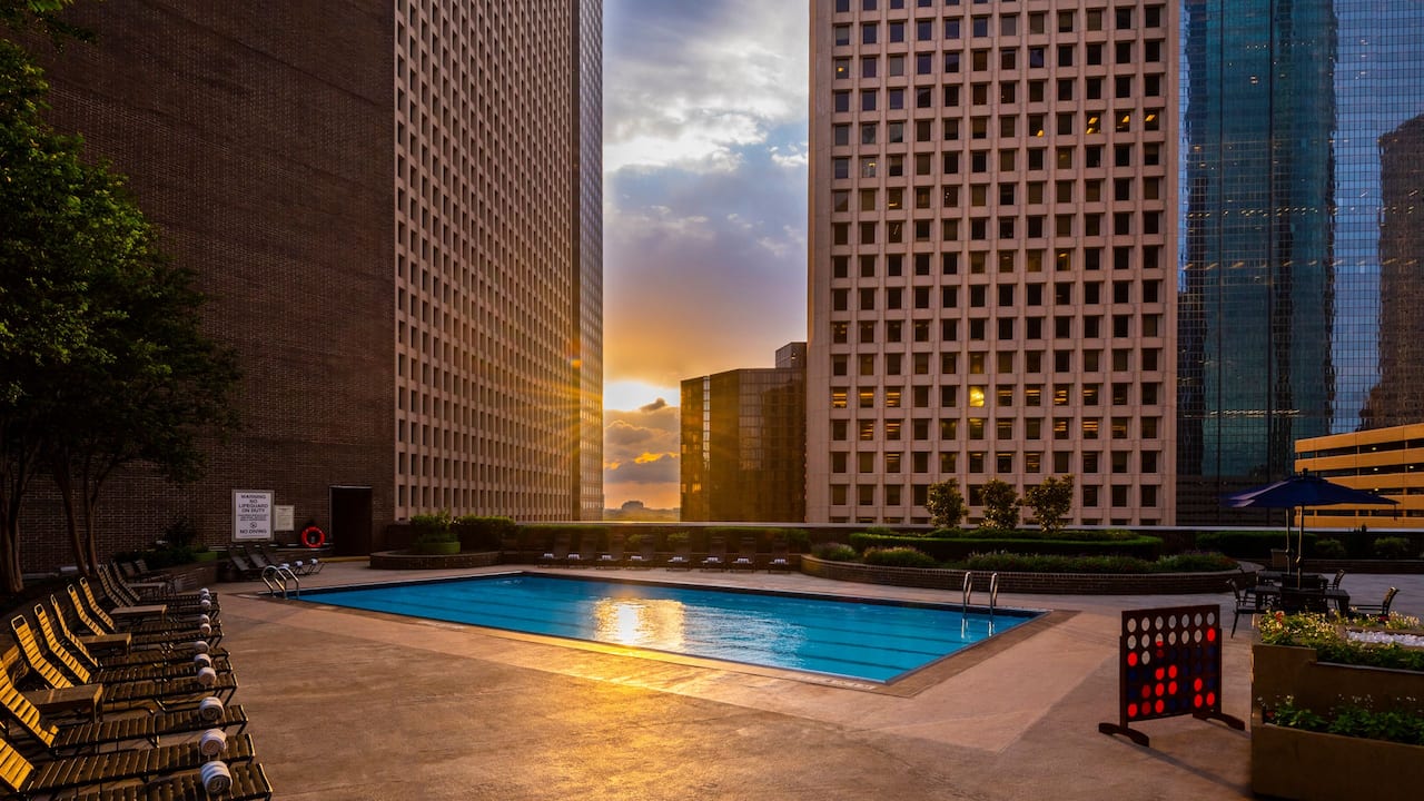  Pool Deck Sunset View