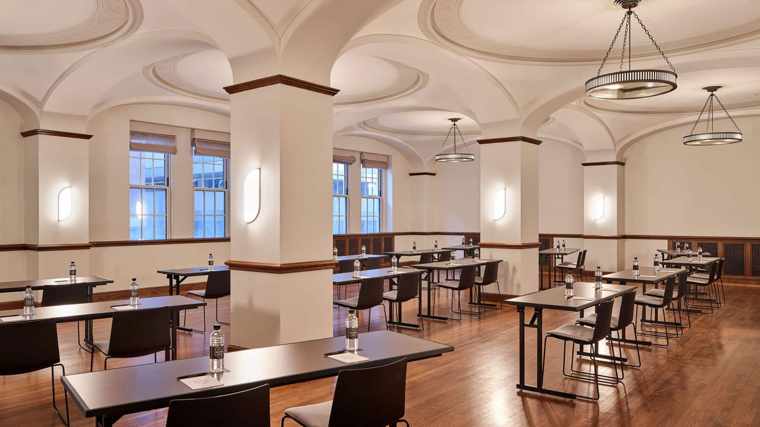 Hotel Kansas City Meeting Room Classroom Setup