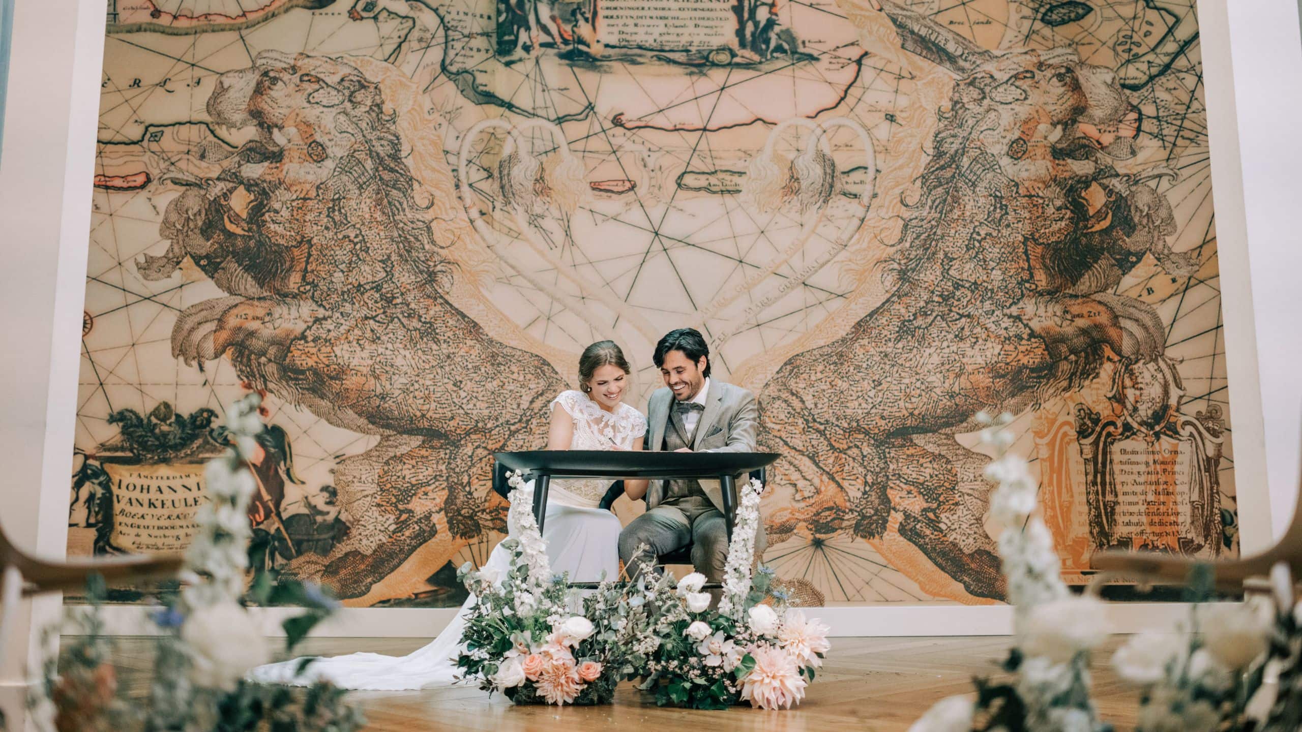 Andaz Amsterdam Prinsengracht Wedding The Atelier Ceremony Couple