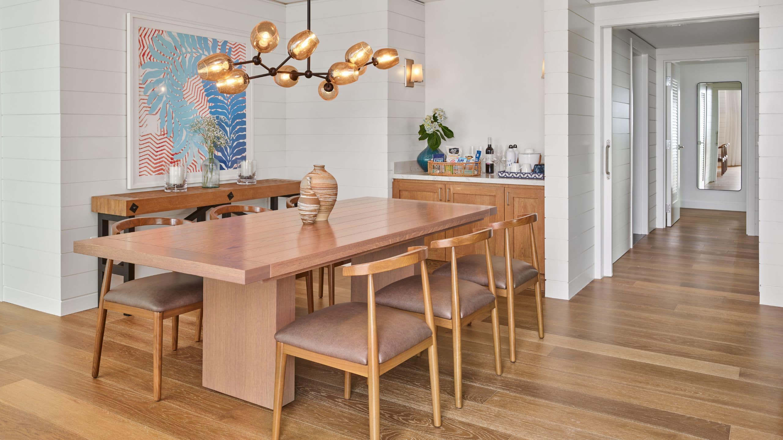 7/10 The Seabird Resort Estate Suite Dining Room