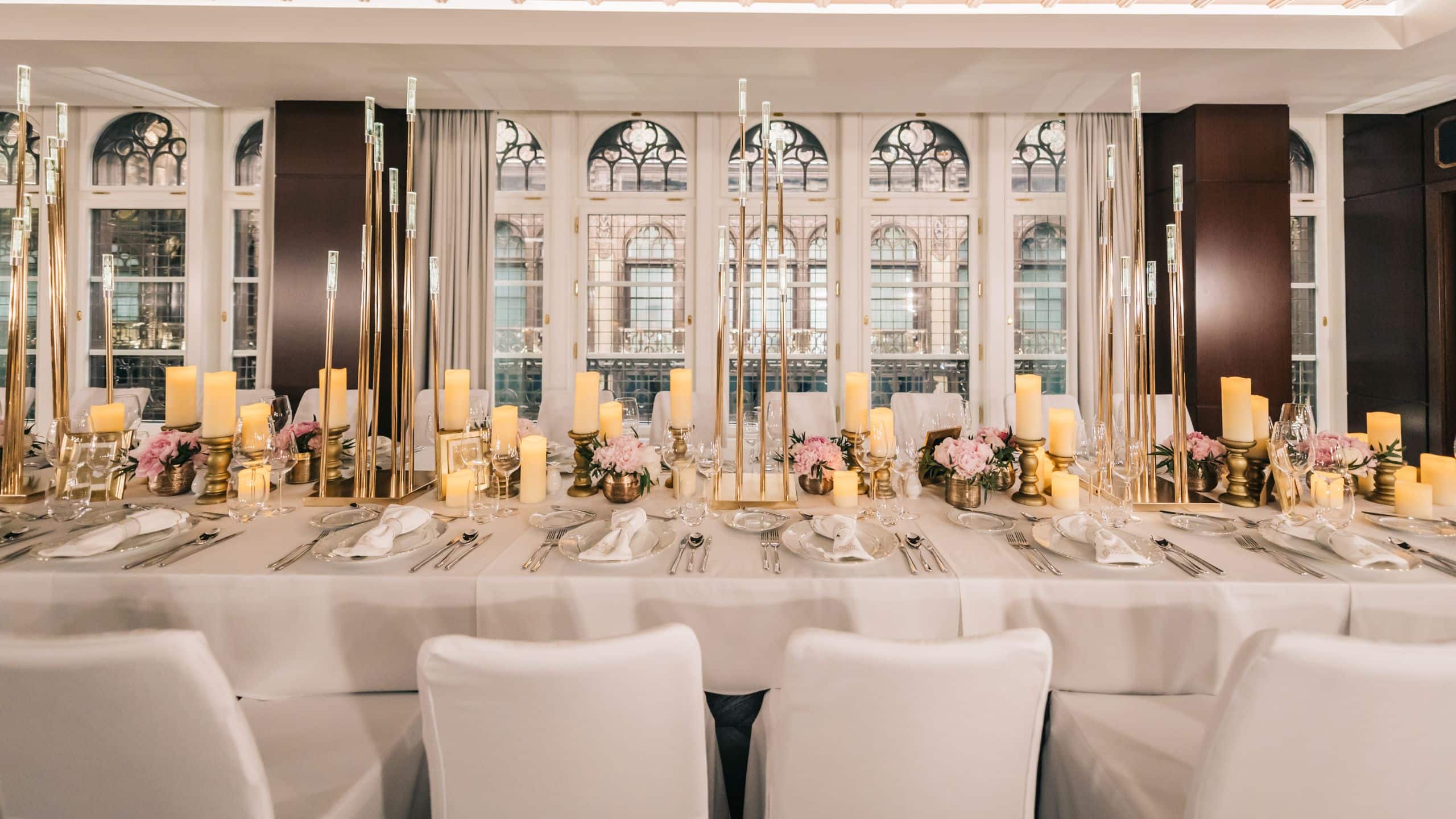 Párisi Udvar Hotel Budapest Salon Wedding Table Set up