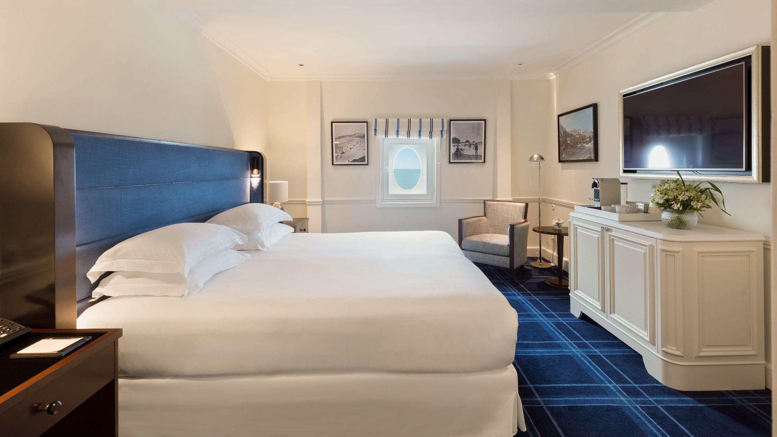 Hôtel du Palais Biarritz Top Floor Ocean View Bedroom