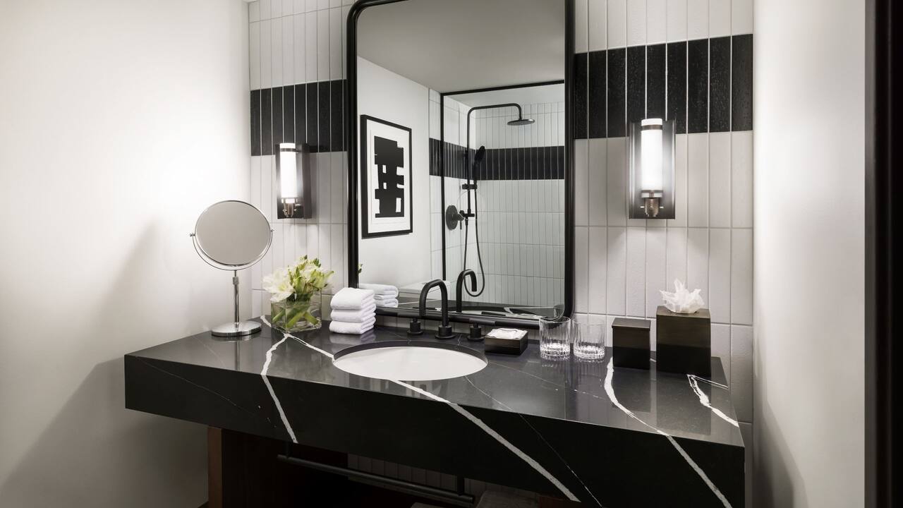 Standard King bathroom vanity with amenities