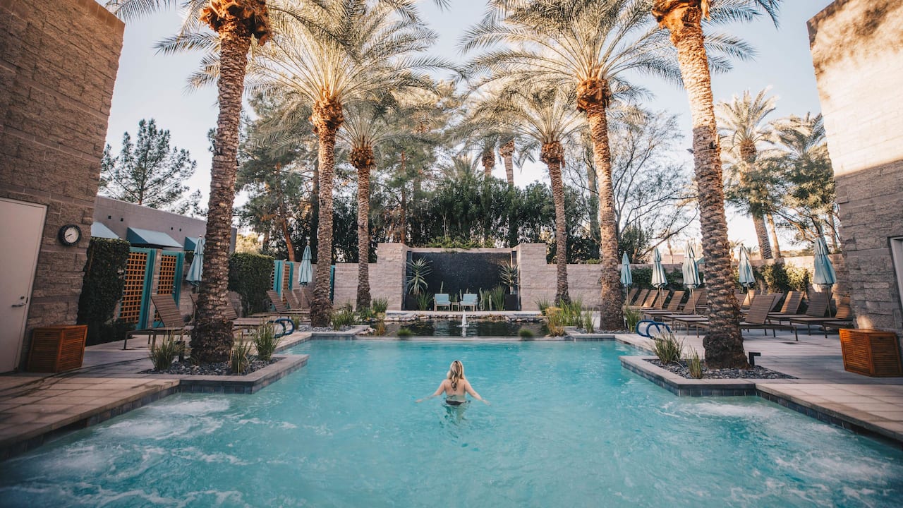 Spa Avania Pool