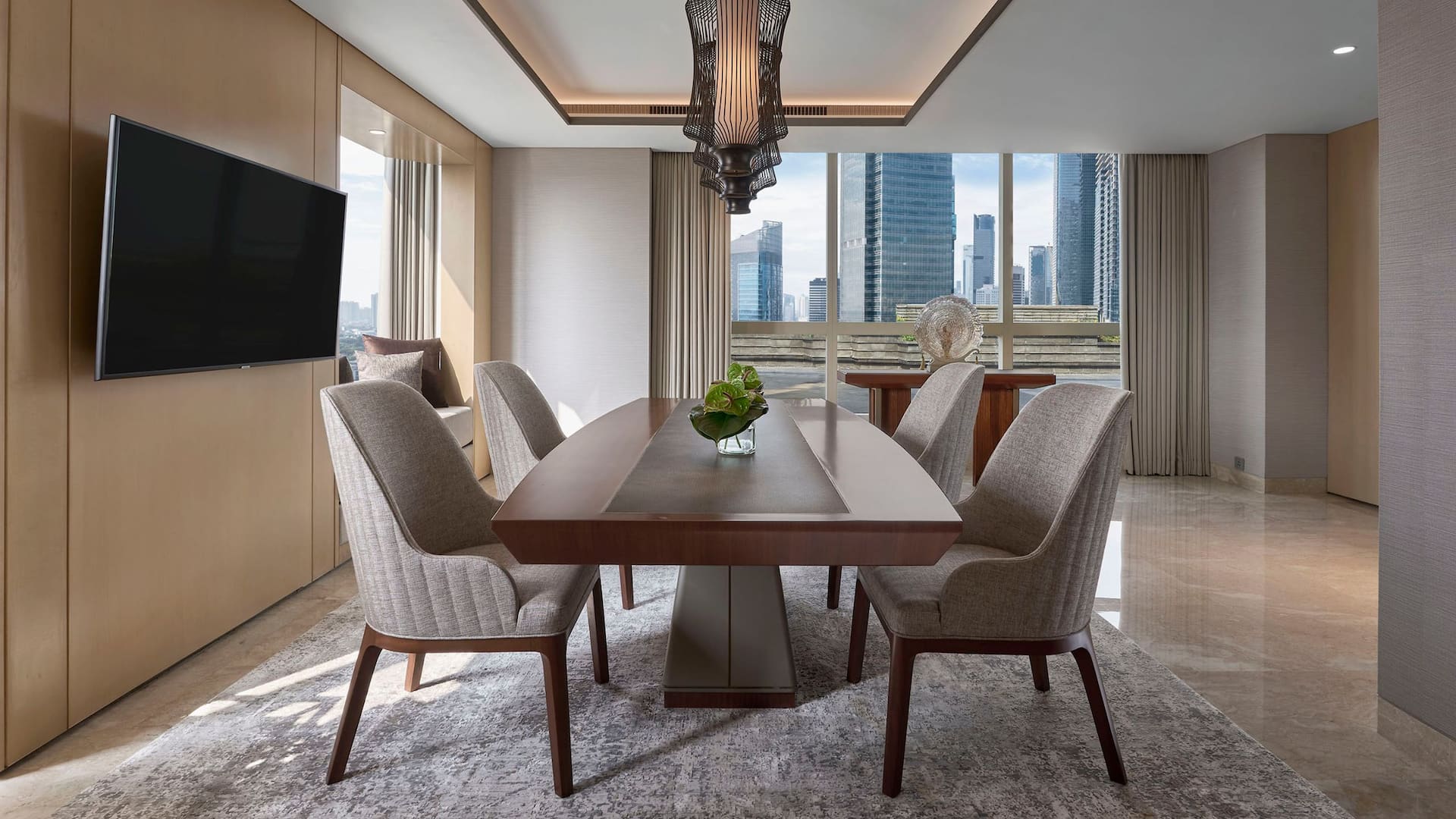 Grand Hyatt Jakarta Diplomatic Suite Dining