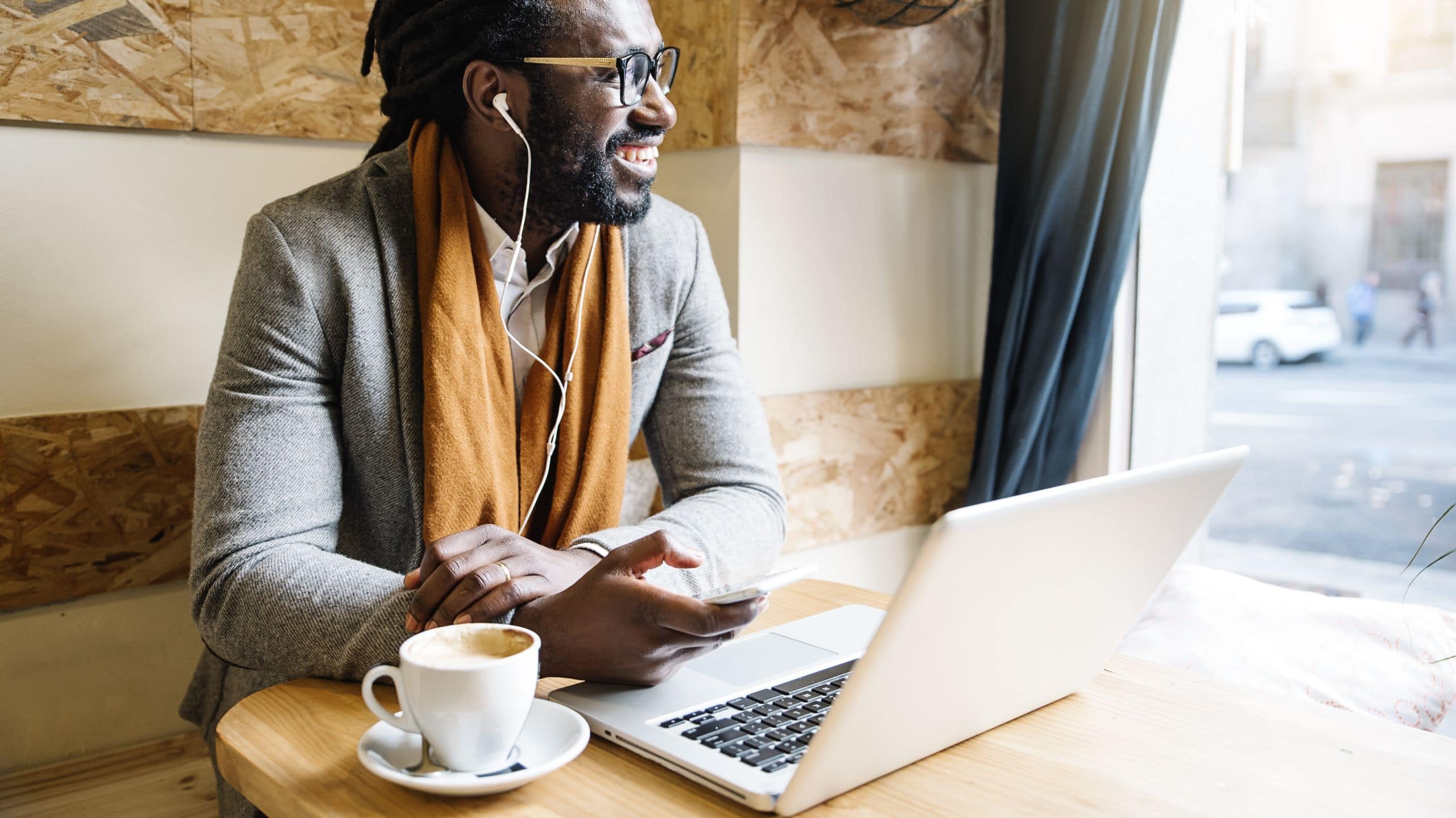 Thompson Austin Business Man With Laptop
