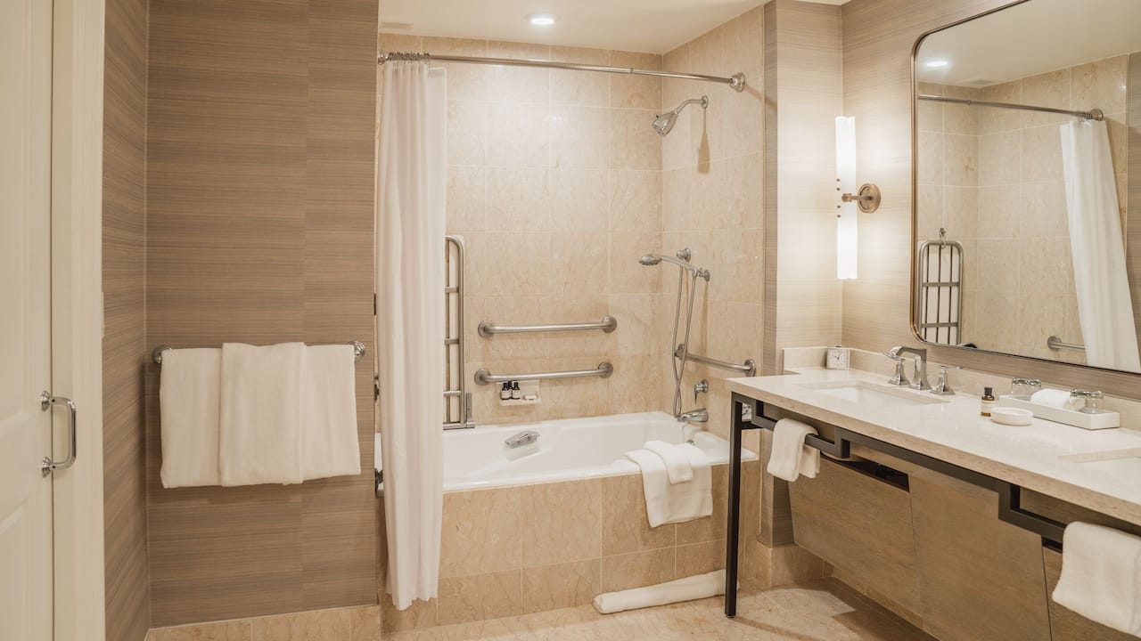 ADA compliant one king bed Carlsbad hotel room in Carlsbad