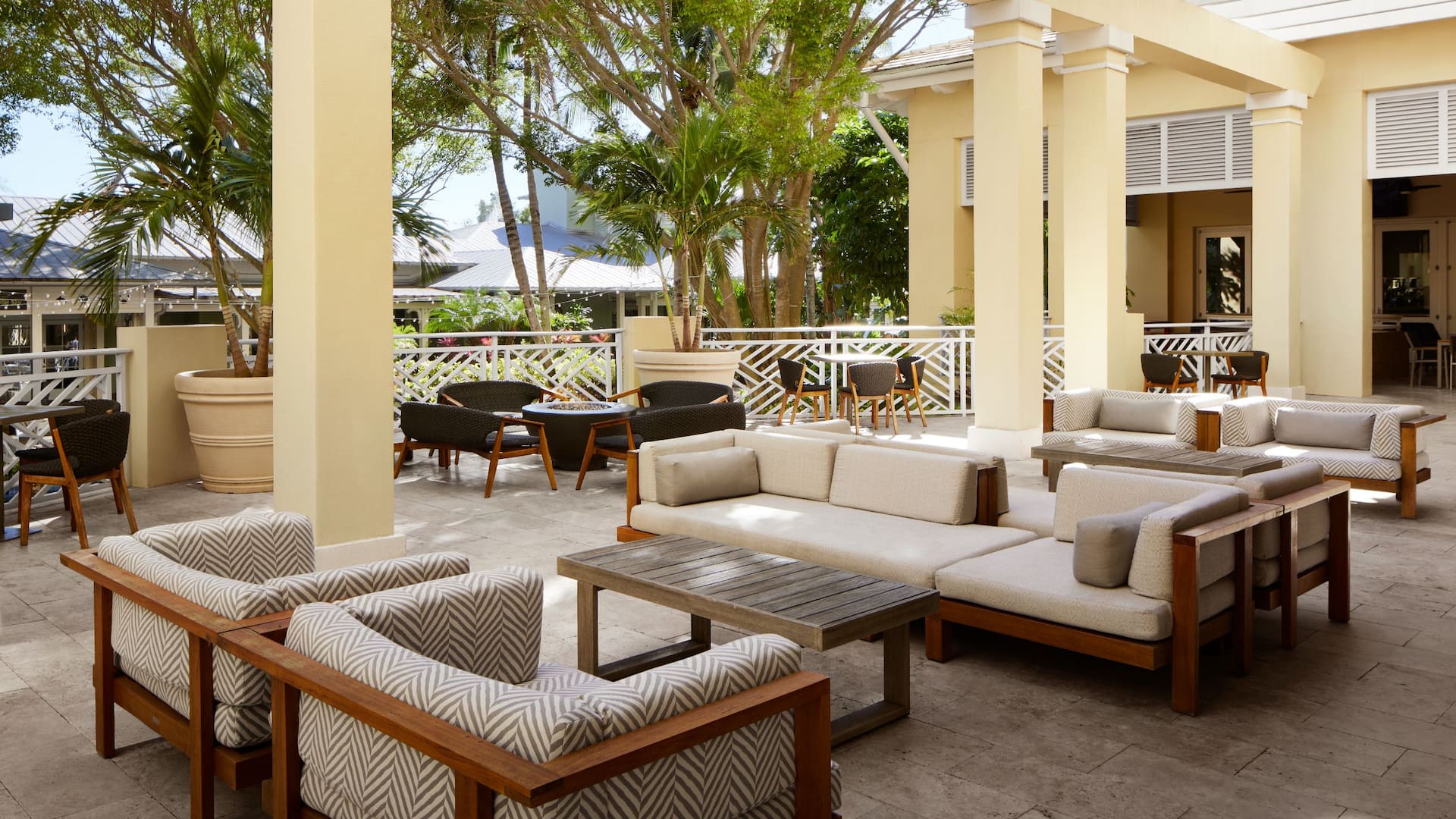Hyatt Regency Coconut Point Resort and Spa Banyan Terrace