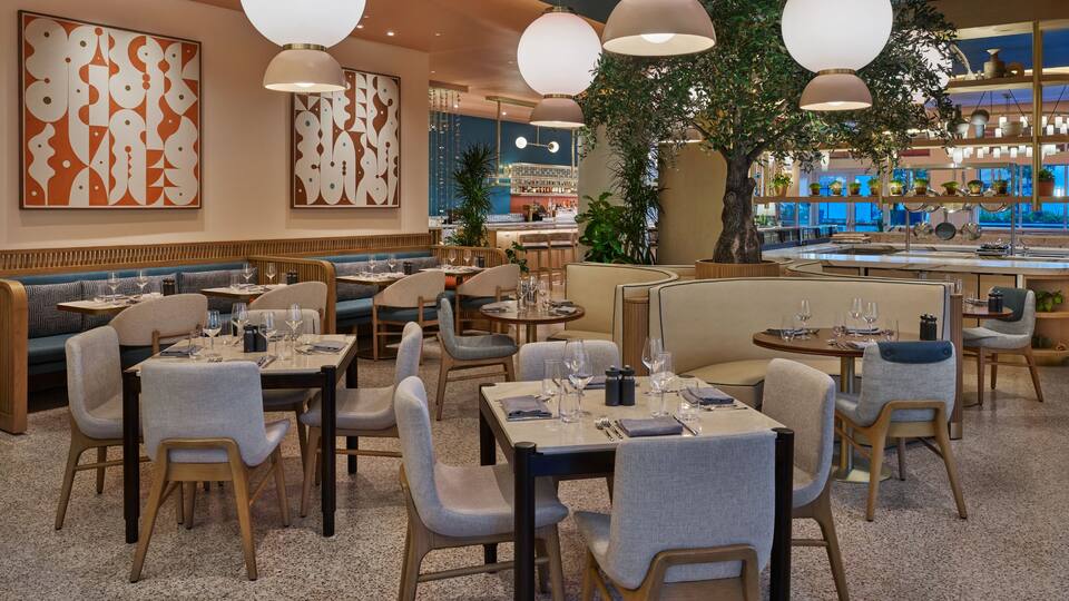 Piper Restaurant Dining Tables